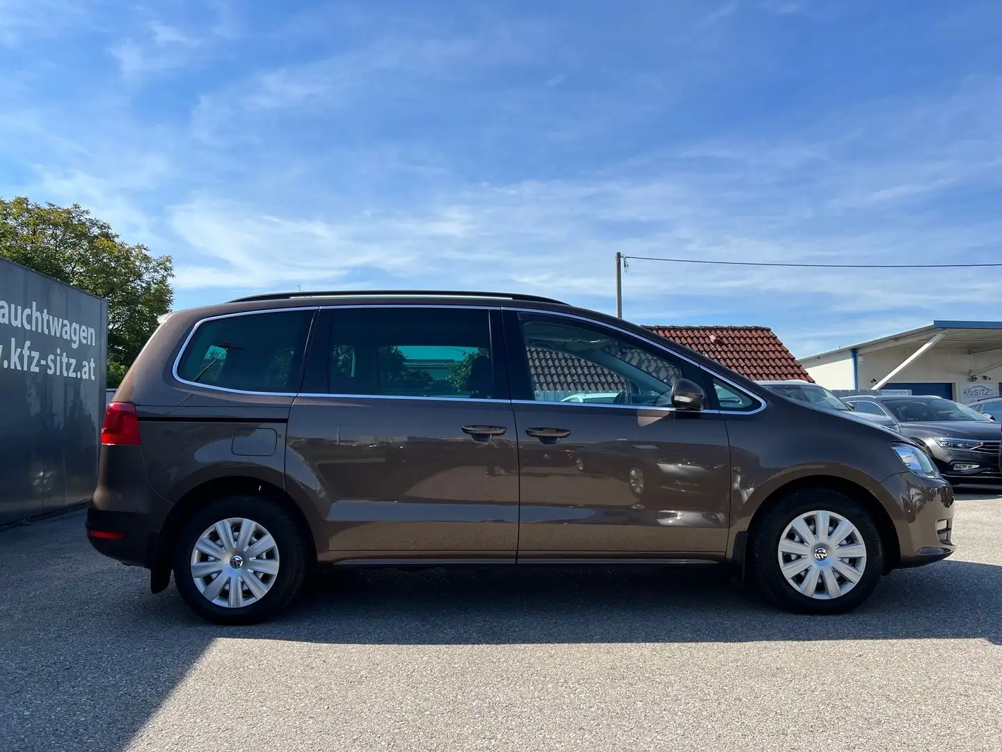 Volkswagen Sharan Comfortline 2,0 TDI DPF Braun - 2