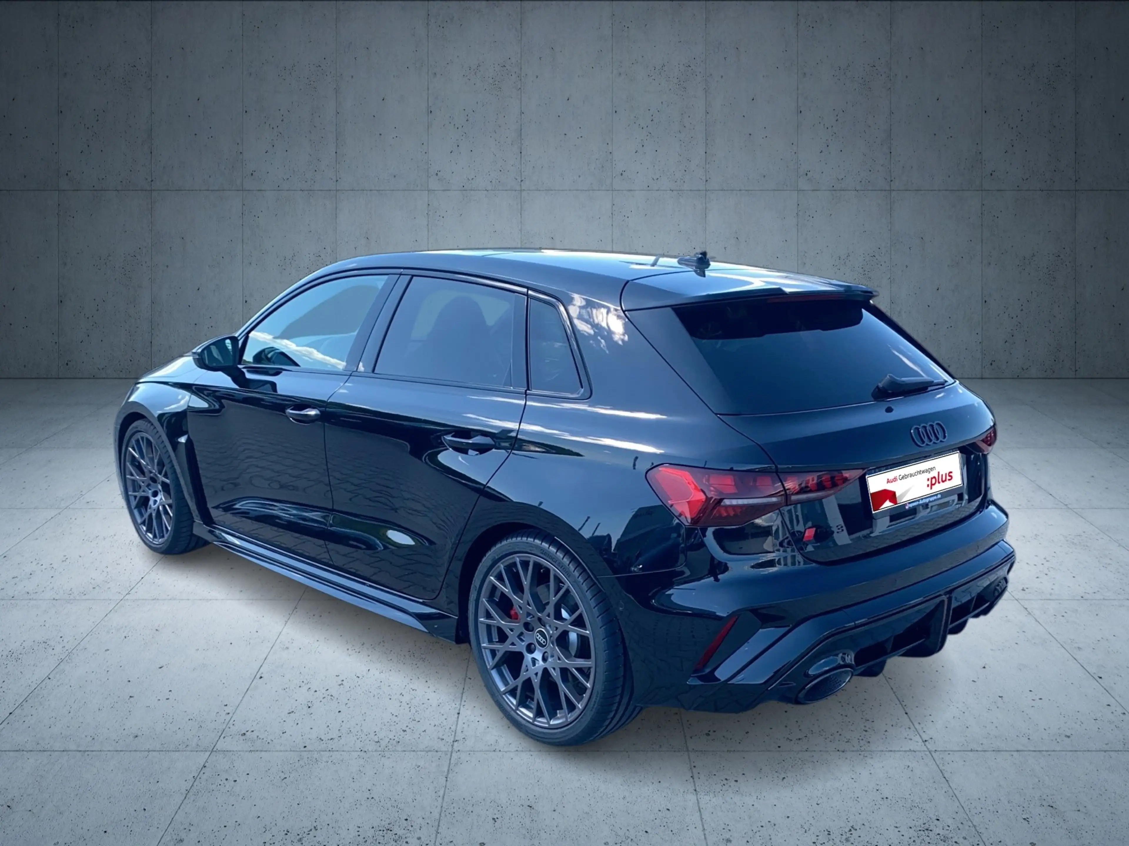 Audi RS3 RS 3 Sportback S tr. Matrix PANO 19 RS-Abgas 360 — photo 4