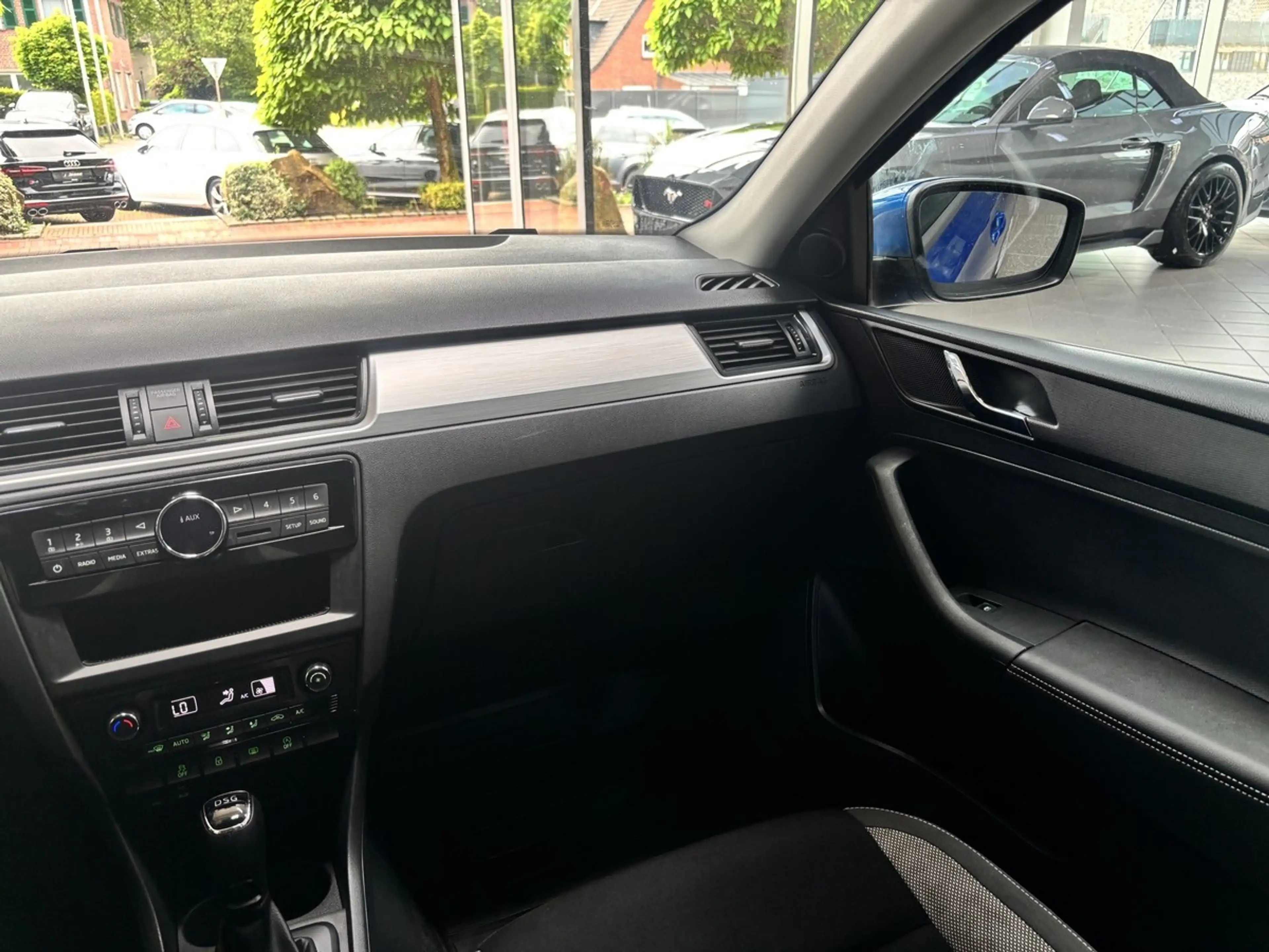 Skoda Rapid/Spaceback 1.2 TSI Ambition Green tec DSG AHK Klima PDC GEWER — photo 13
