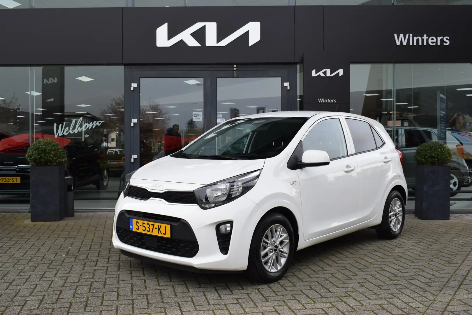 Kia Picanto 1.0 DPi ComfortLine 5-Drs Airco ABS Airbags Stuurb Wit - 1
