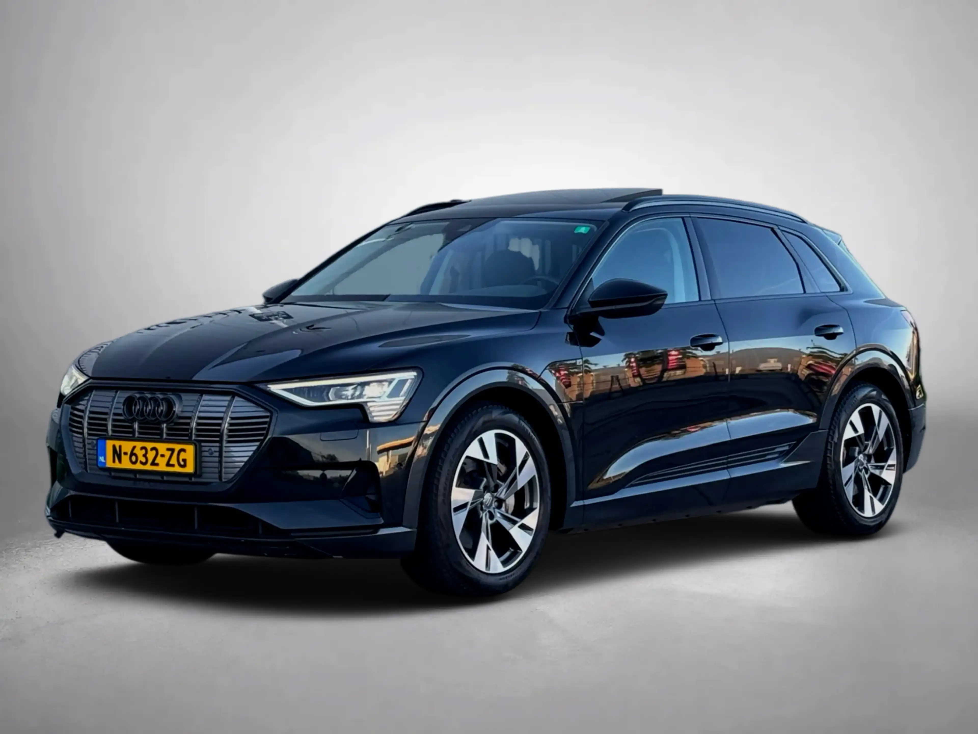 Audi e-tron E-tron 55 quattro 95 kWh (Goed OndH, Panorama, Car — photo 14