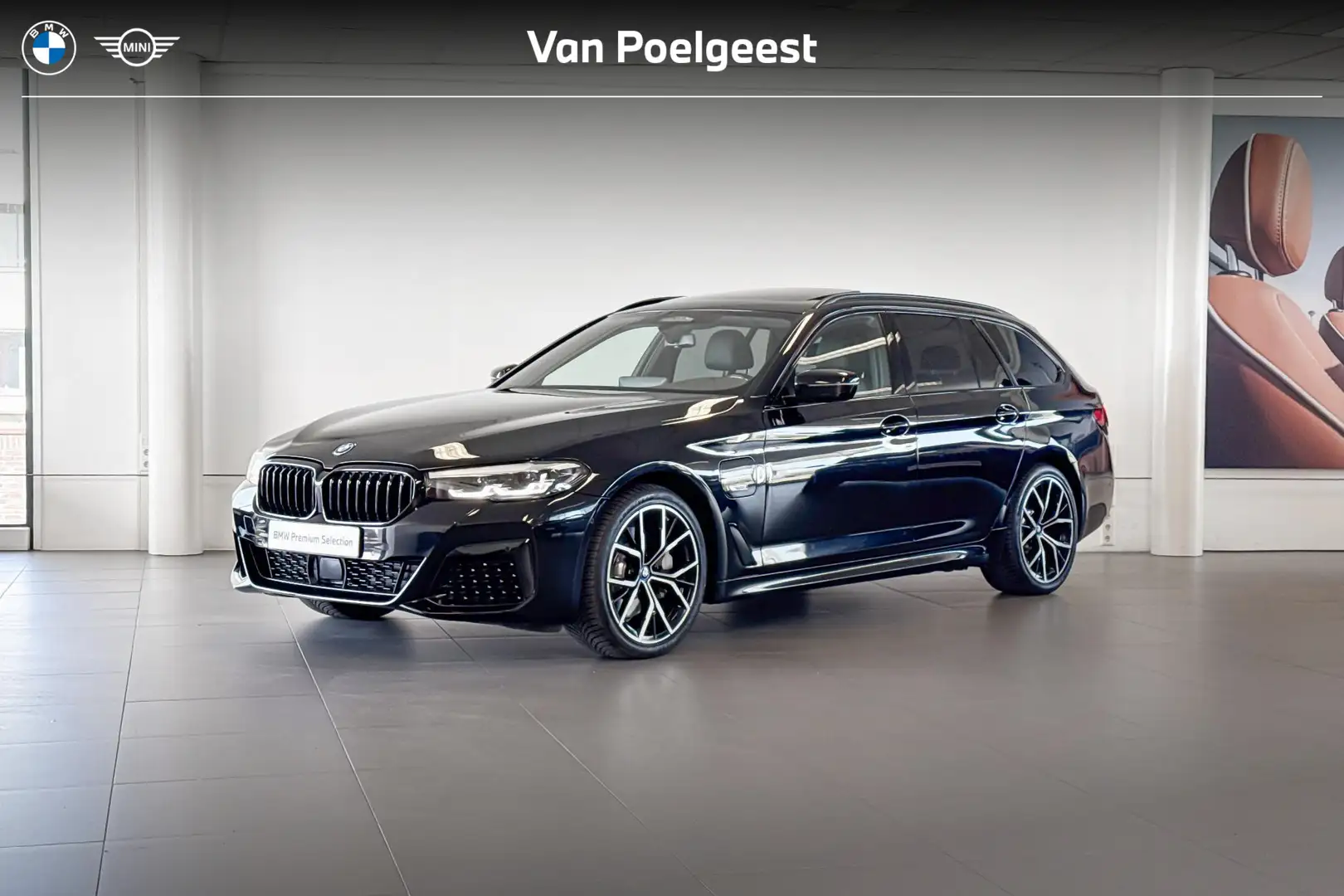 BMW 530 5 Serie Touring 530e xDrive Business Edition Plus Zwart - 1