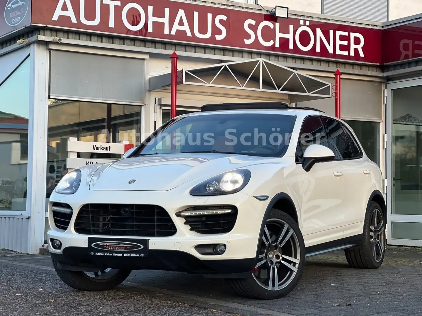 Porsche Cayenne Turbo 4.8 V8 **KEY-LESS GO*KAMERA** Weiß - 1