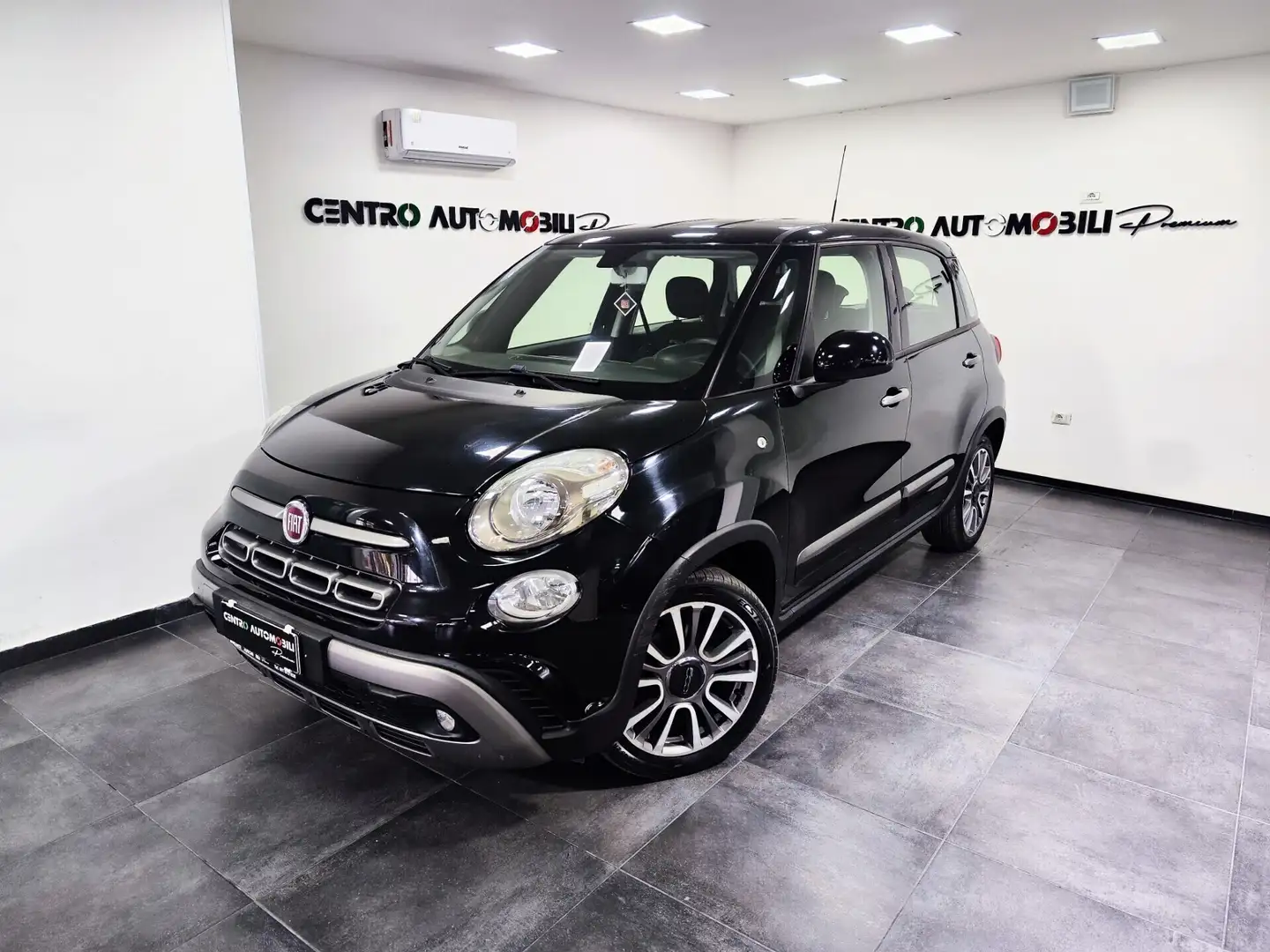 Fiat 500L 1.3 Multijet 95 CV Cross Navi Nero - 1