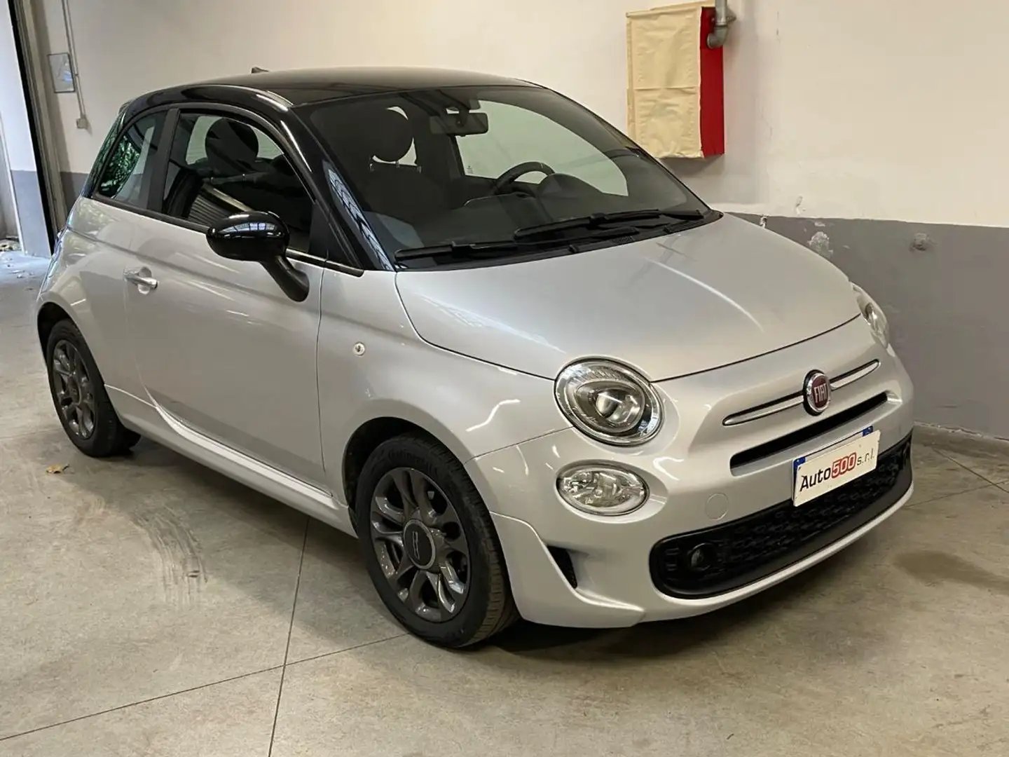Fiat 500 1.0 Hybrid Connect Gris - 2