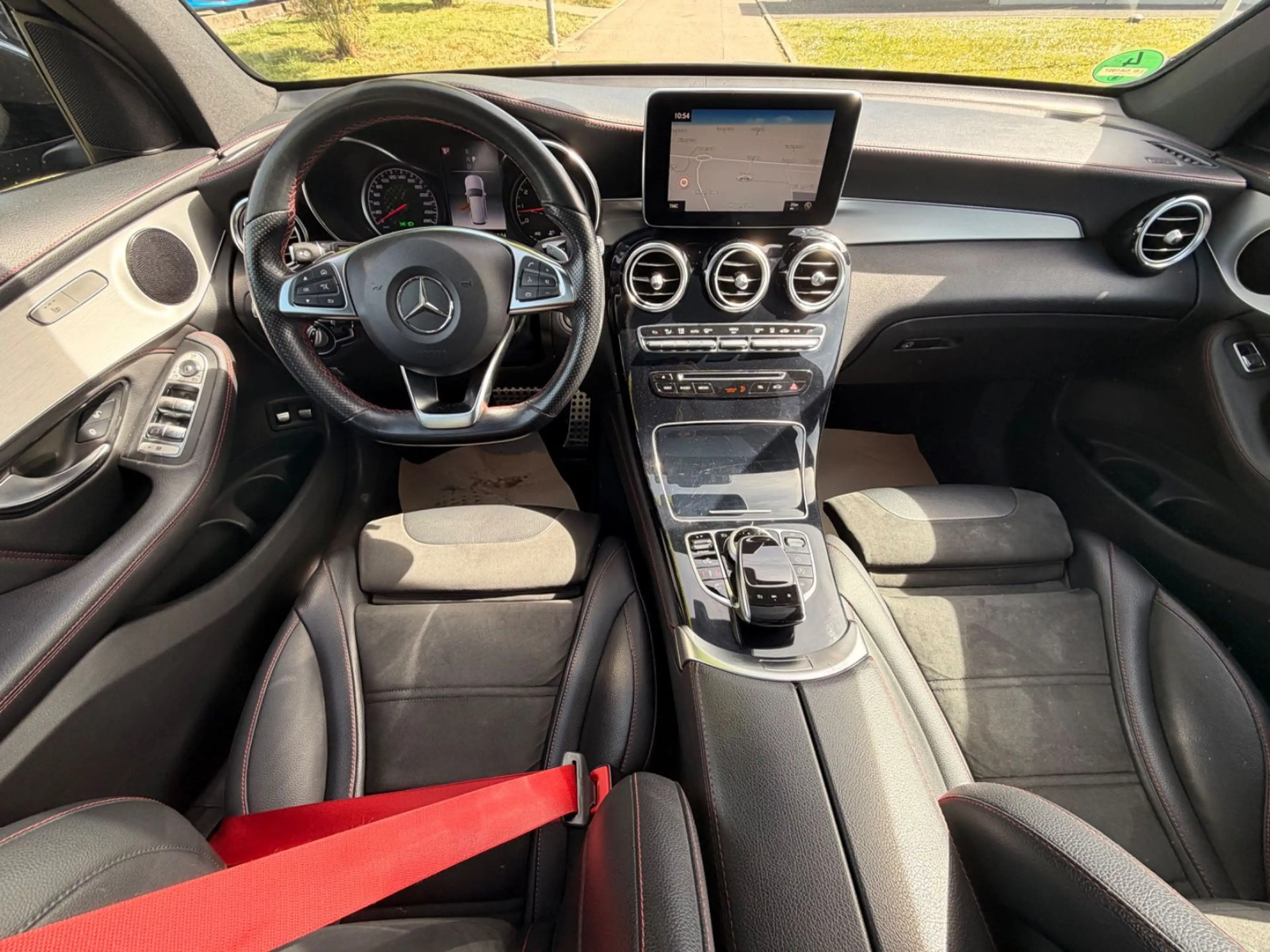 Mercedes-Benz GLC 43 AMG 4Matic*Pano*360 Kamera* — photo 11