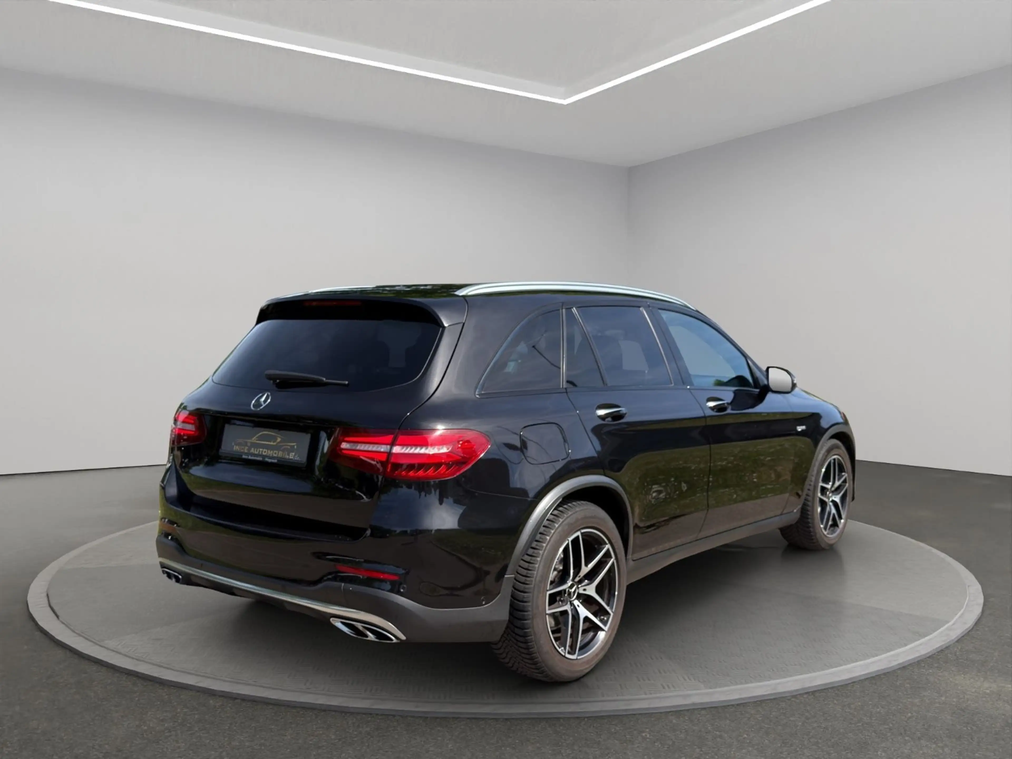 Mercedes-Benz GLC 43 AMG 4Matic*Pano*360 Kamera* — photo 6