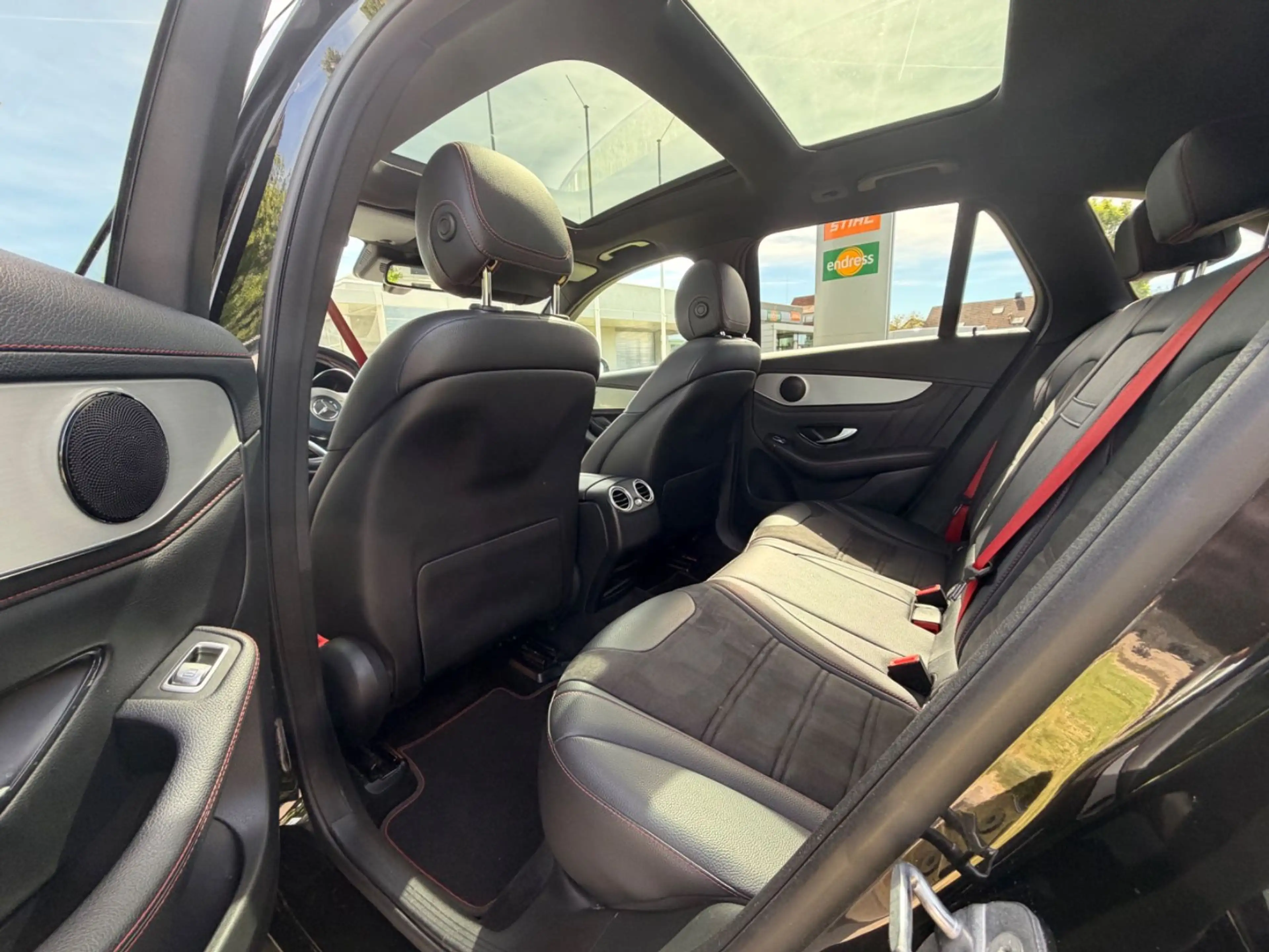 Mercedes-Benz GLC 43 AMG 4Matic*Pano*360 Kamera* — photo 12
