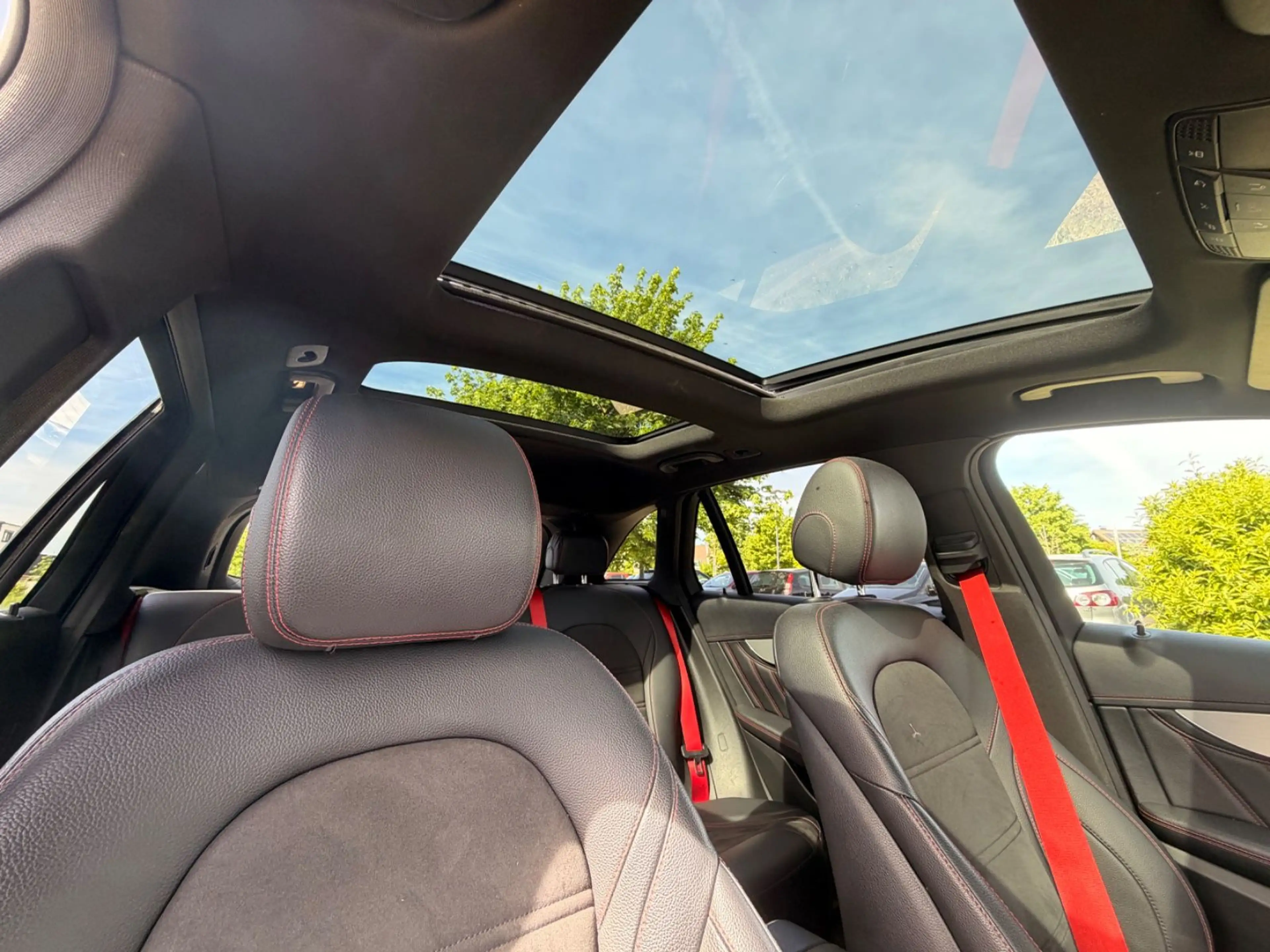 Mercedes-Benz GLC 43 AMG 4Matic*Pano*360 Kamera* — photo 14