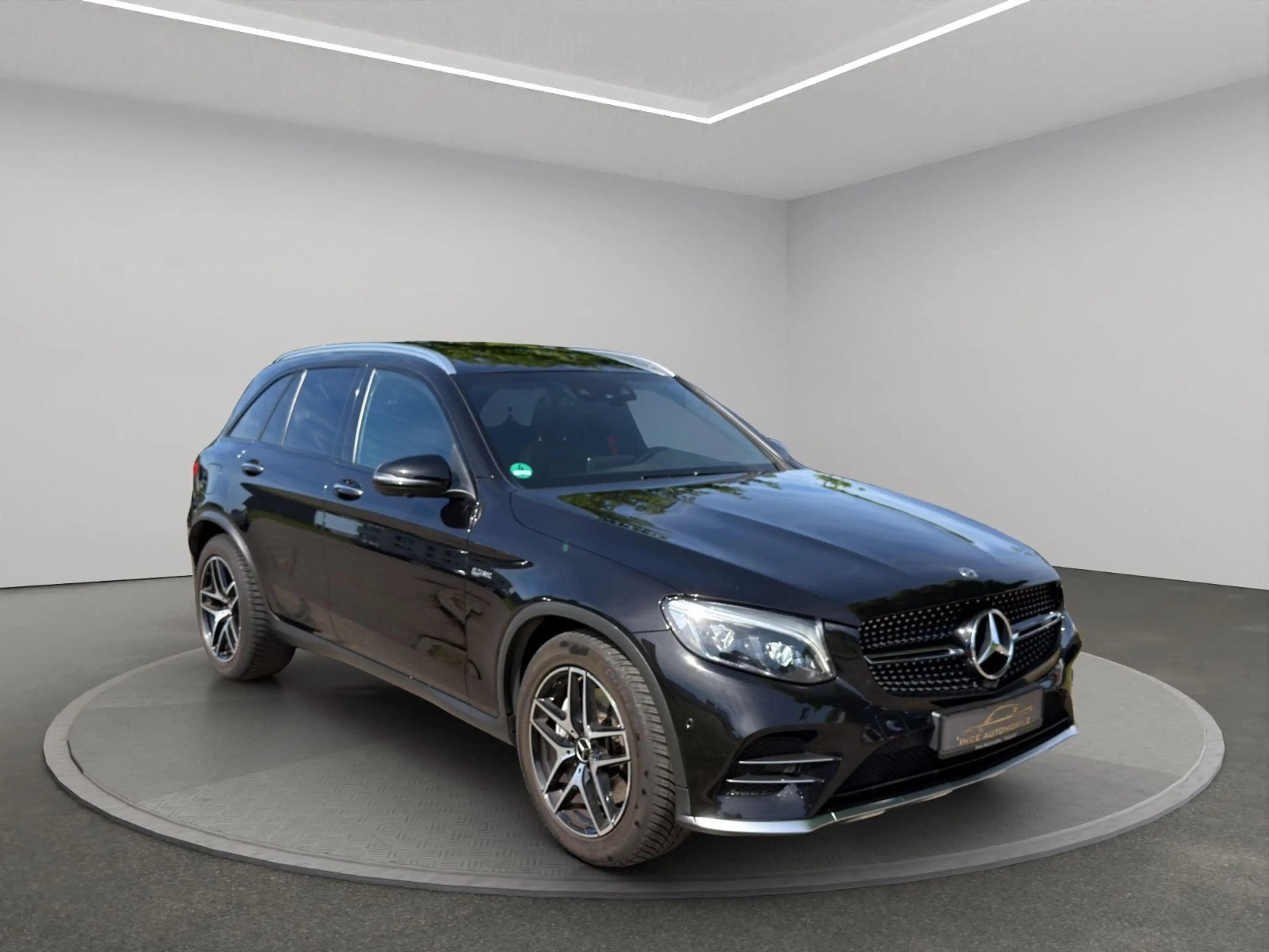 Mercedes-Benz GLC 43 AMG 4Matic*Pano*360 Kamera* — photo 9