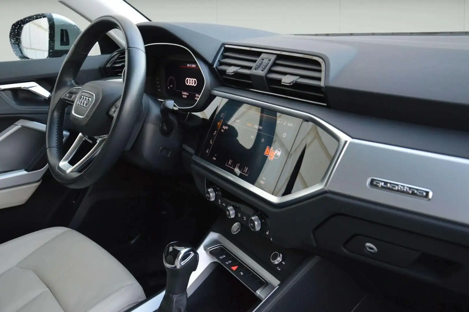 Audi Q3 45 TFSI quattro *LED|Keyless|Kamera|Leder* Zilver - 2