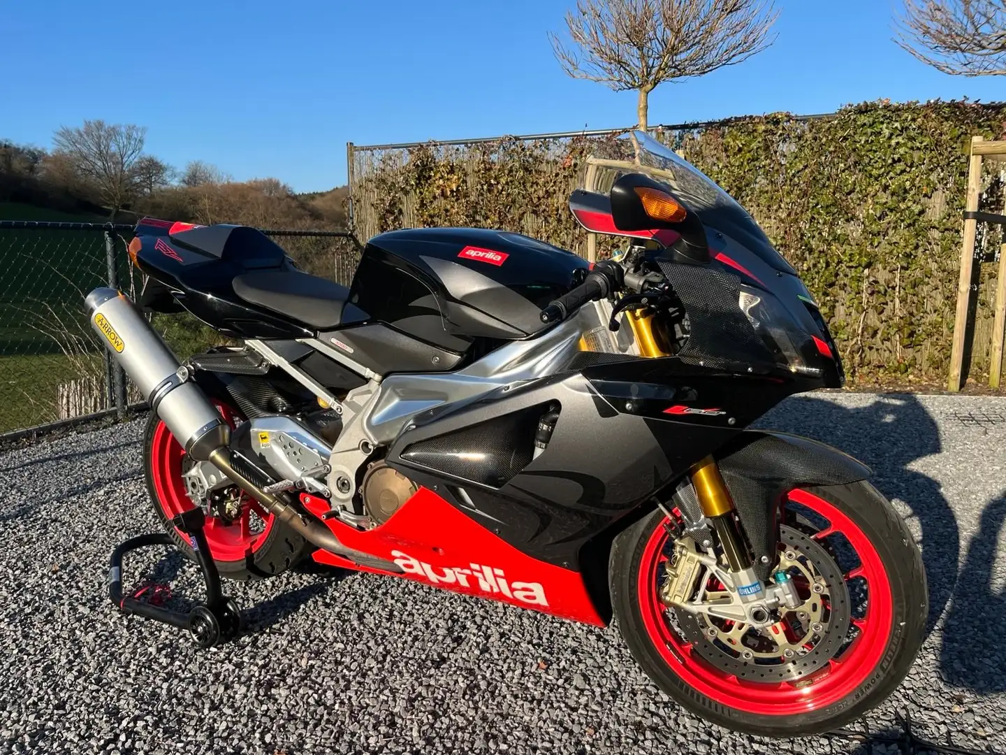 Aprilia RSV 1000 R Noir - 1