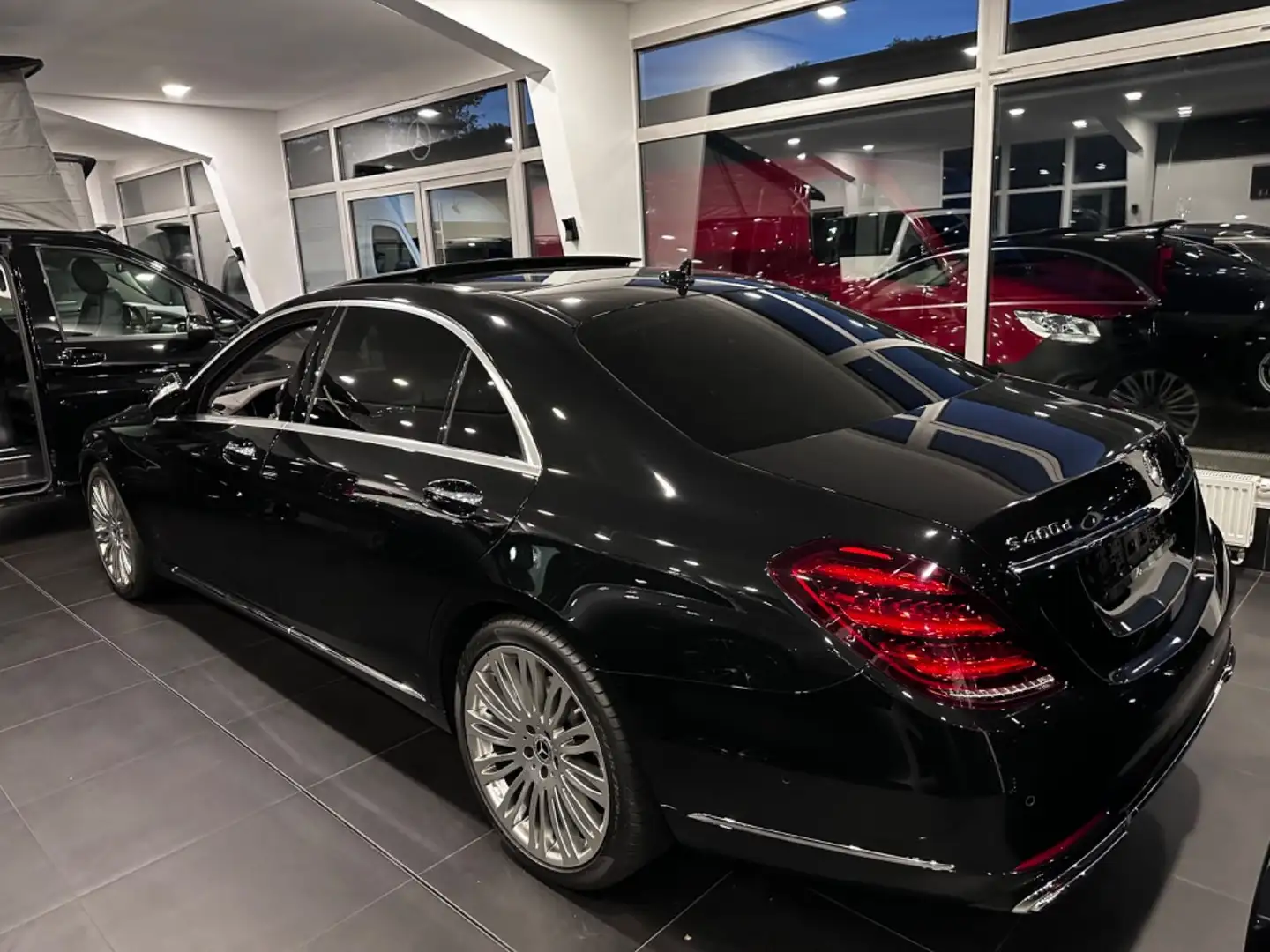 Mercedes-Benz S 400 d 4Matic Lang*Head UP* NAPPA AMG *Panorama* Schwarz - 2