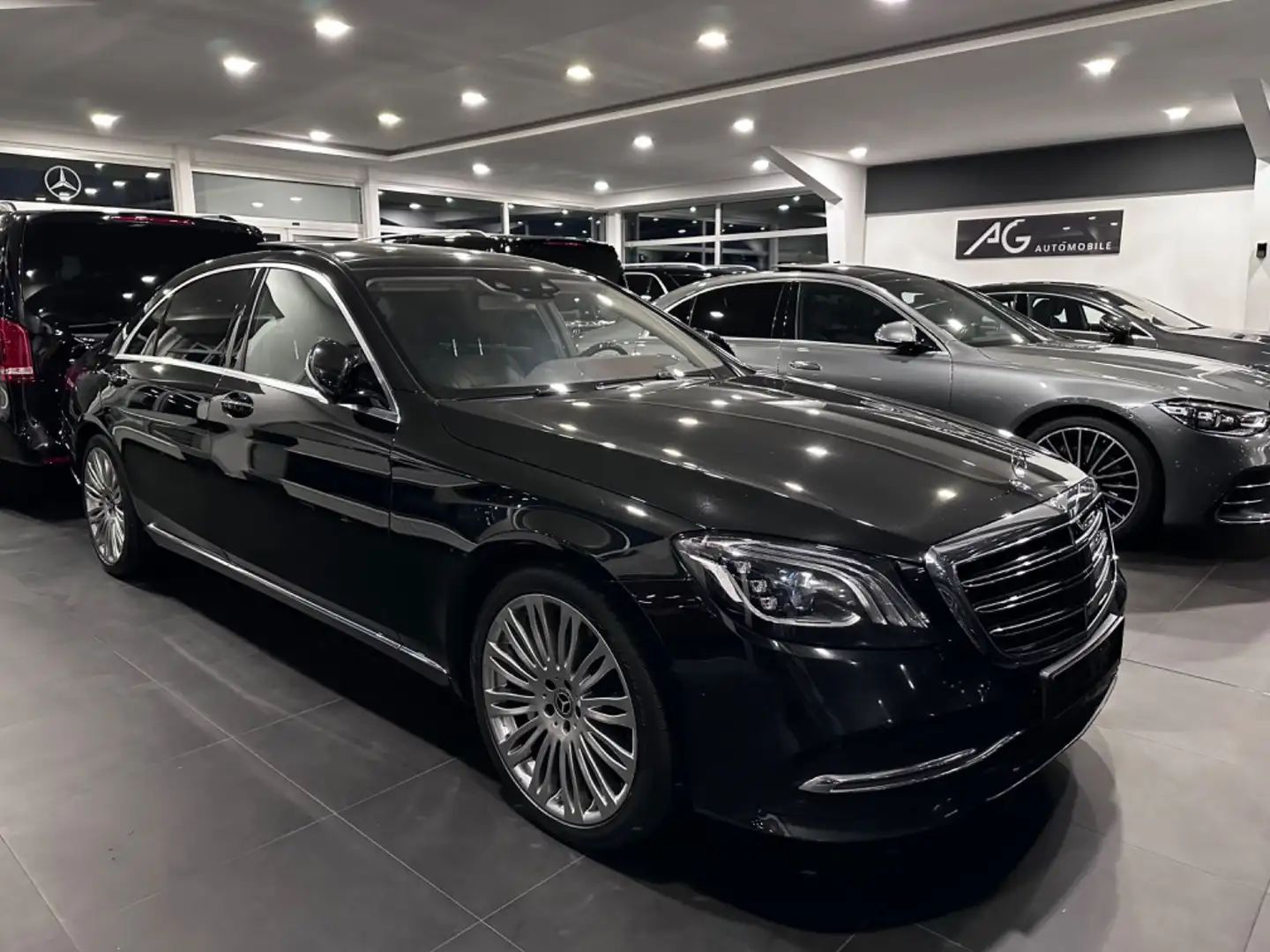 Mercedes-Benz S 400 d 4Matic Lang*Head UP* NAPPA AMG *Panorama* Schwarz - 1