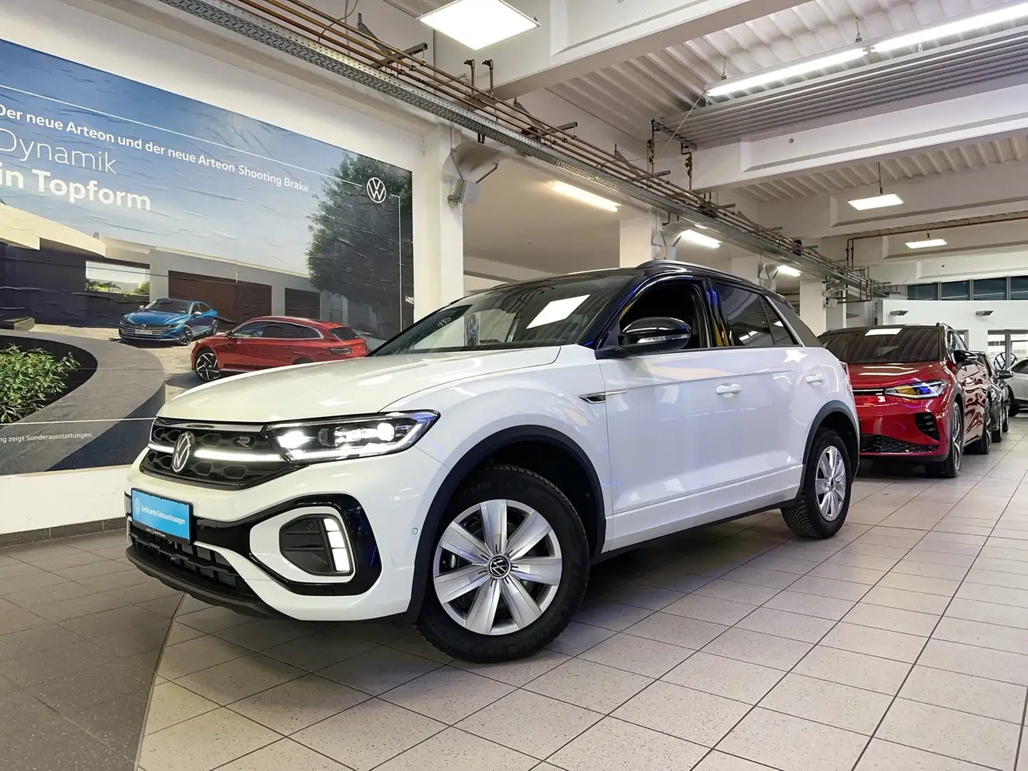 Volkswagen T-Roc R-Line 1.5 TSI DSG MATRIX LED+NAVI+KAMERA Weiß - 1