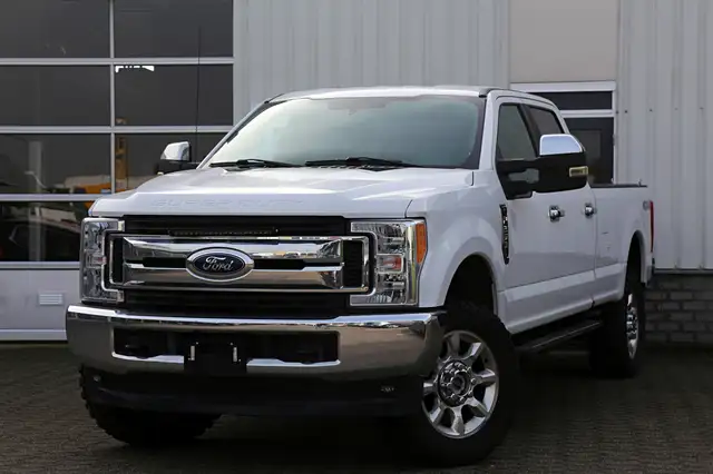 Ford F 250 USA 6.2 V8 390PK 4WD 6 Persoons Super Duty XL*Face