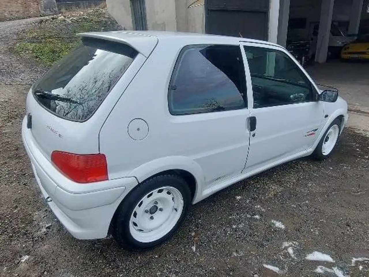 Peugeot 106 II 1996 3p 1.6 Rallye, foto 4