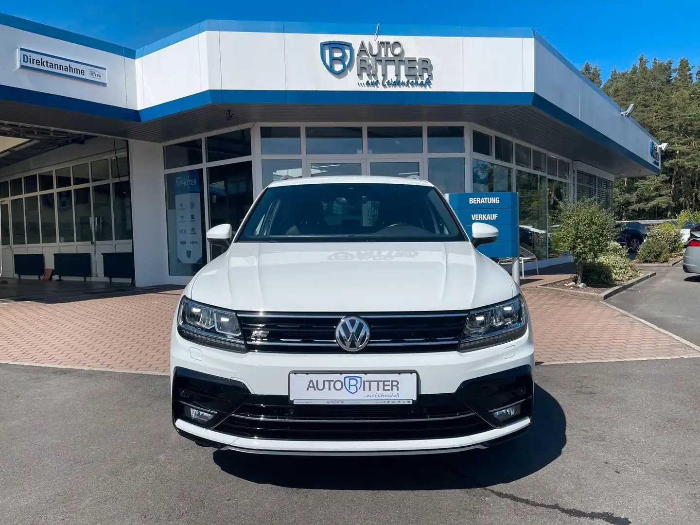 Volkswagen Tiguan 2.0 TSI DSG 4Motion R-Line Highline ACC Weiß - 2