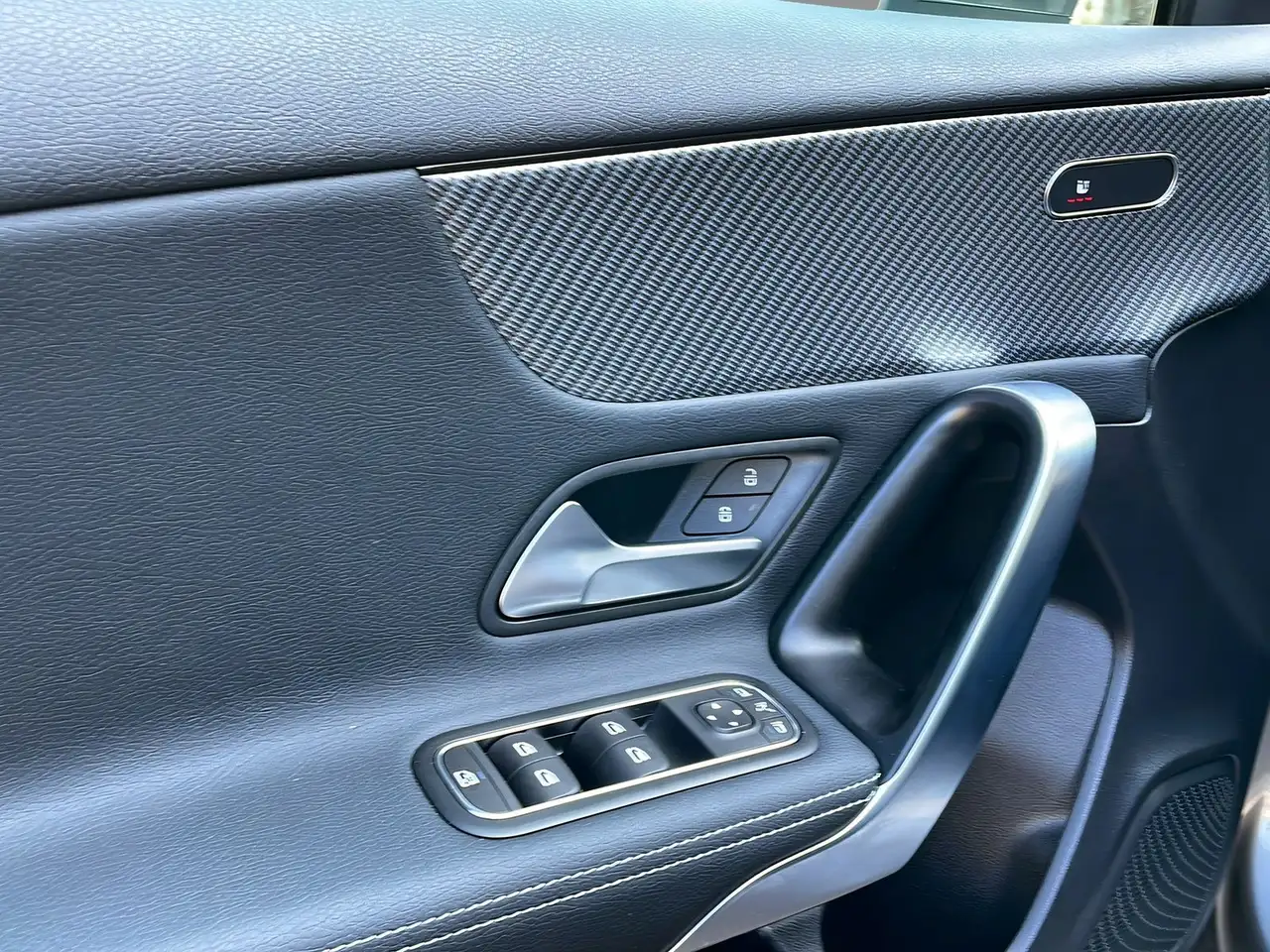 Mercedes-Benz A 180 PROGRESSIVE+LED+Kamera+CarPlay+LrHz+DAB 14