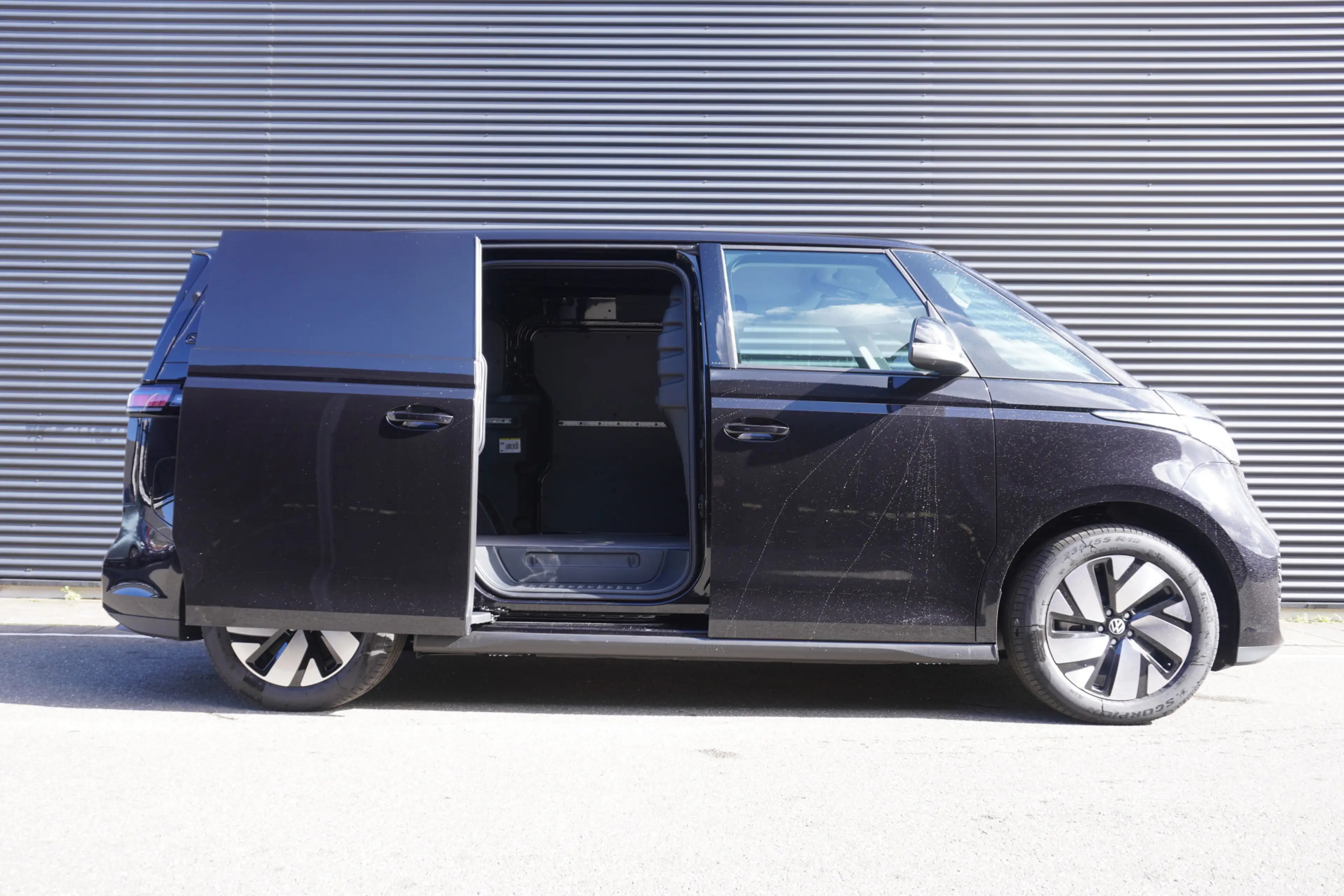 Volkswagen ID. Buzz Cargo ID. Buzz Cargo 340 pk 4-Motion, Bulli Edition,  Ac — photo 4