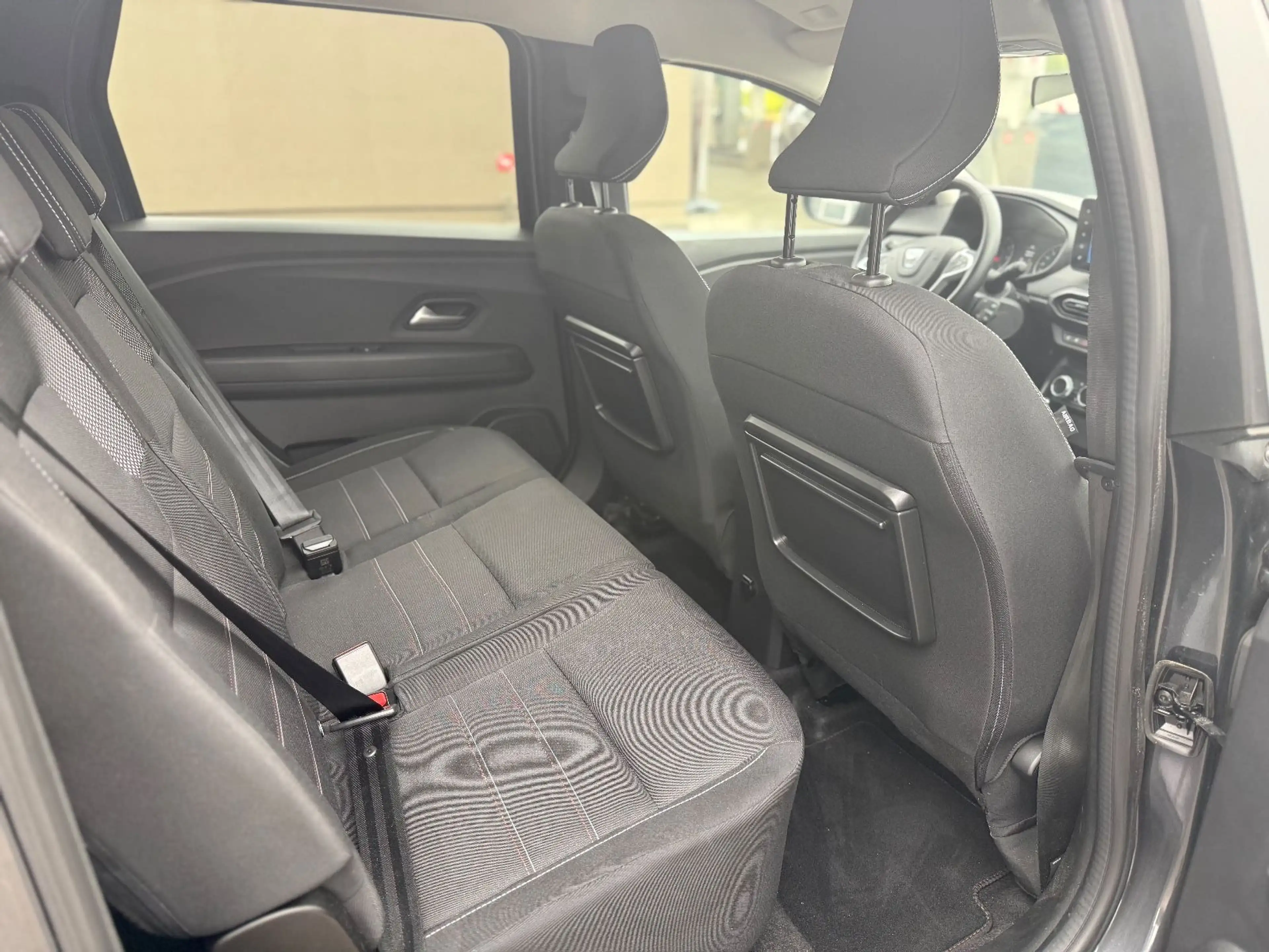 Dacia Jogger Benzin + LPG / Extreme+ / 1.HAND — photo 7