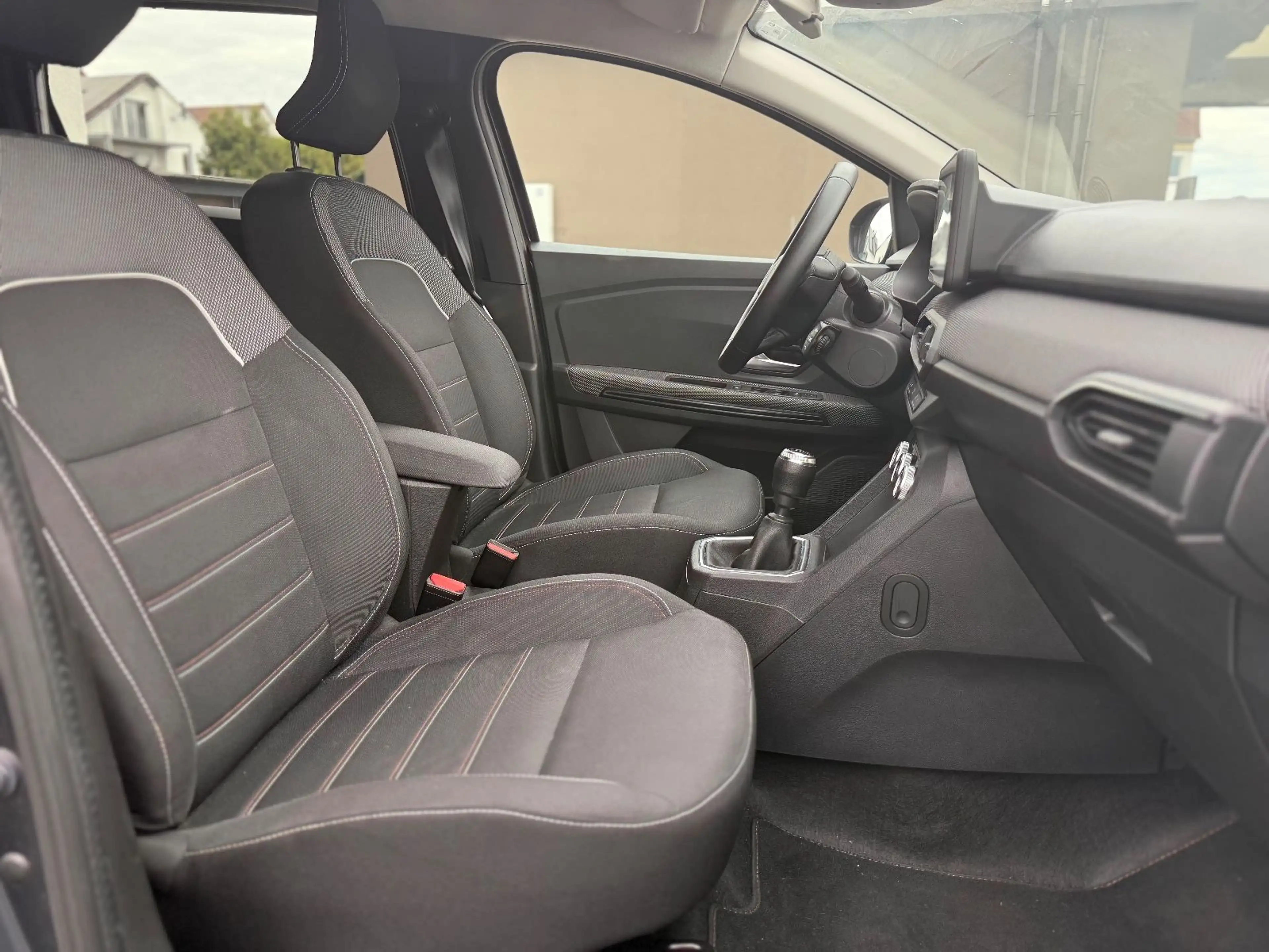 Dacia Jogger Benzin + LPG / Extreme+ / 1.HAND — photo 6