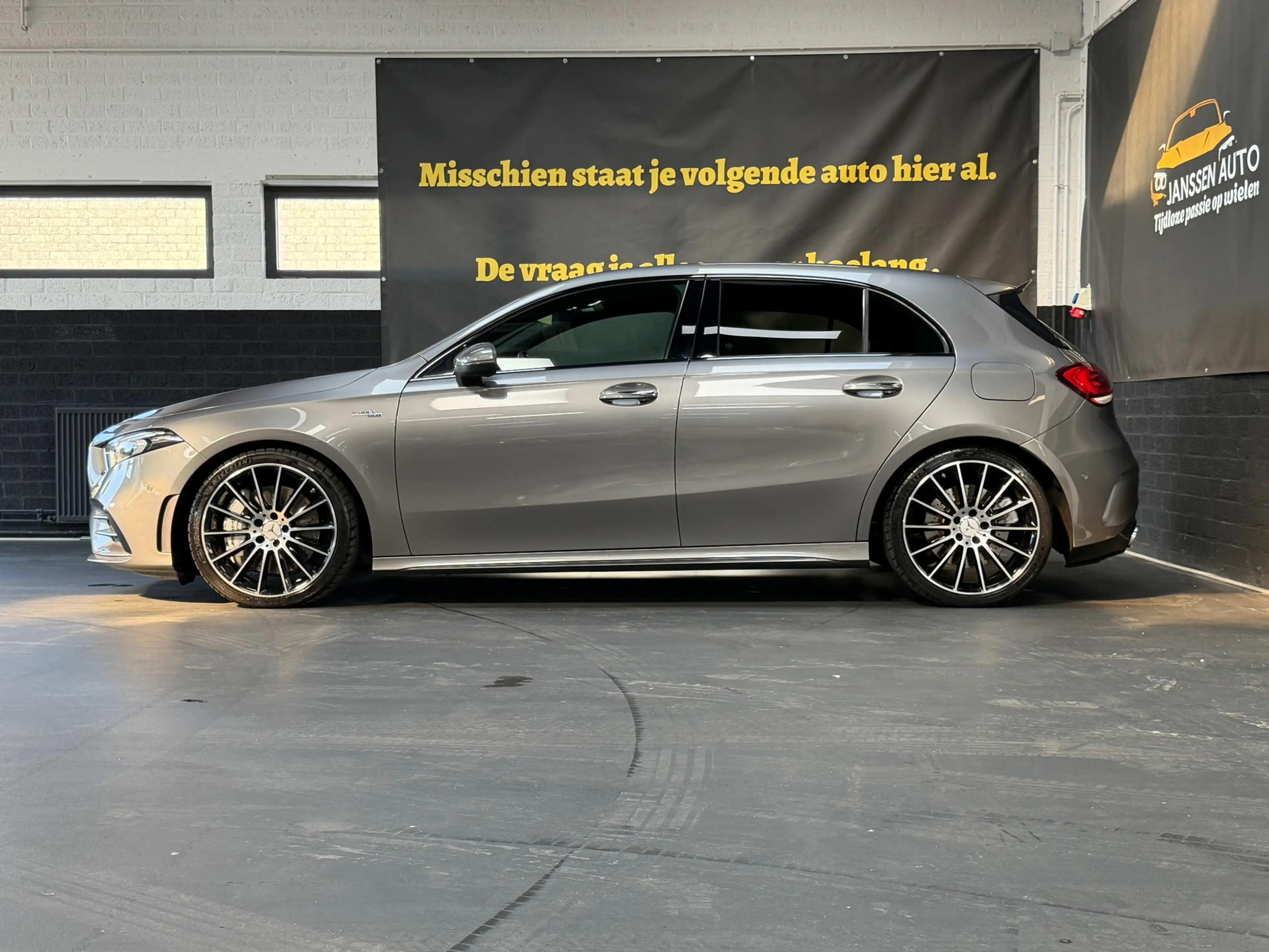 Mercedes-Benz A 35 AMG 4MATIC Premium Plus | Pano | Sfeer | Burmester | C — photo 3