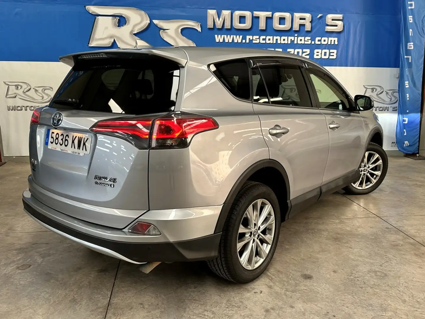 Toyota RAV 4 2.5 hybrid 2WD Luxury Gris - 2