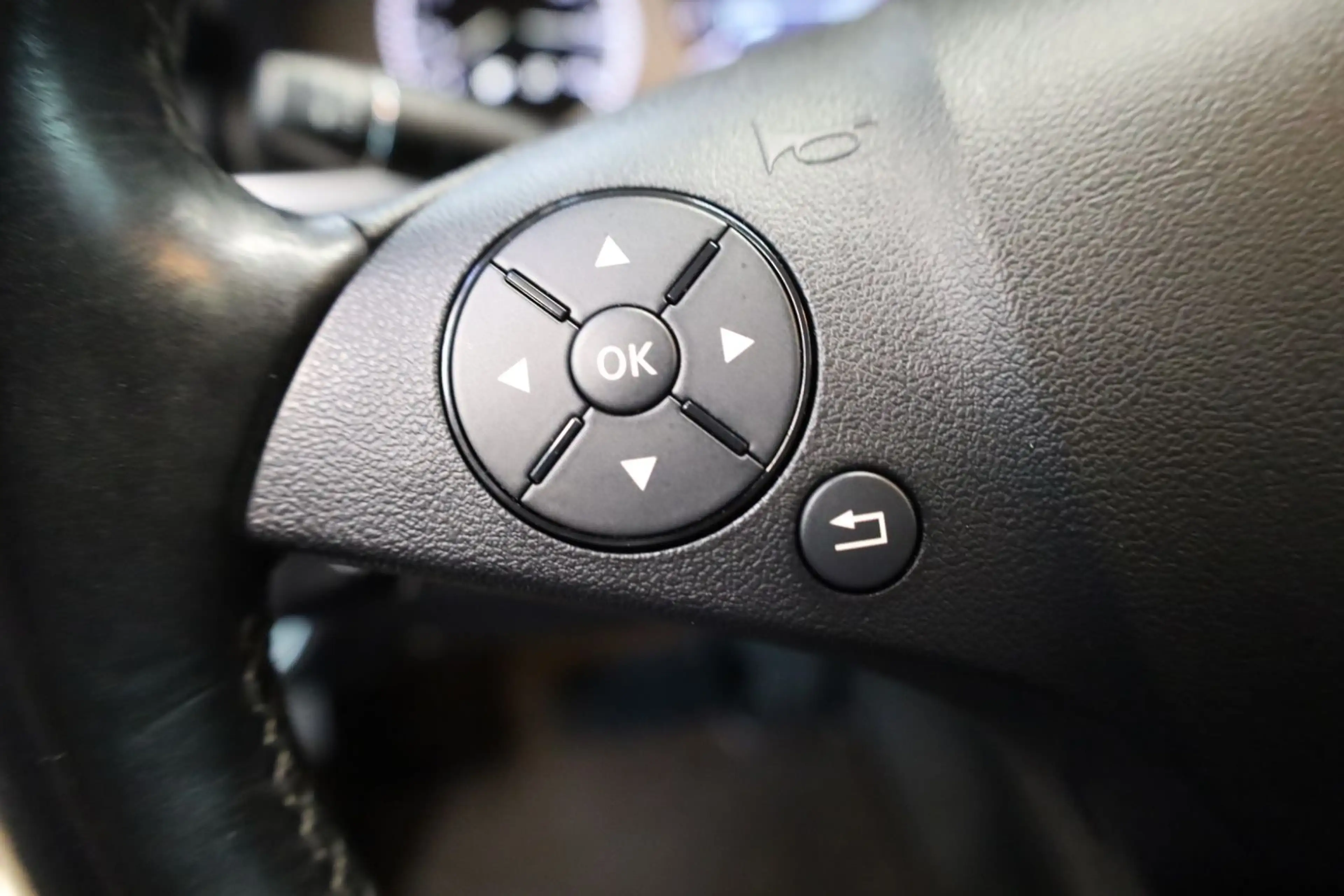 Mercedes-Benz GLK 350 CDI 4Matic/Leder/Pano/Tempomat — photo 15