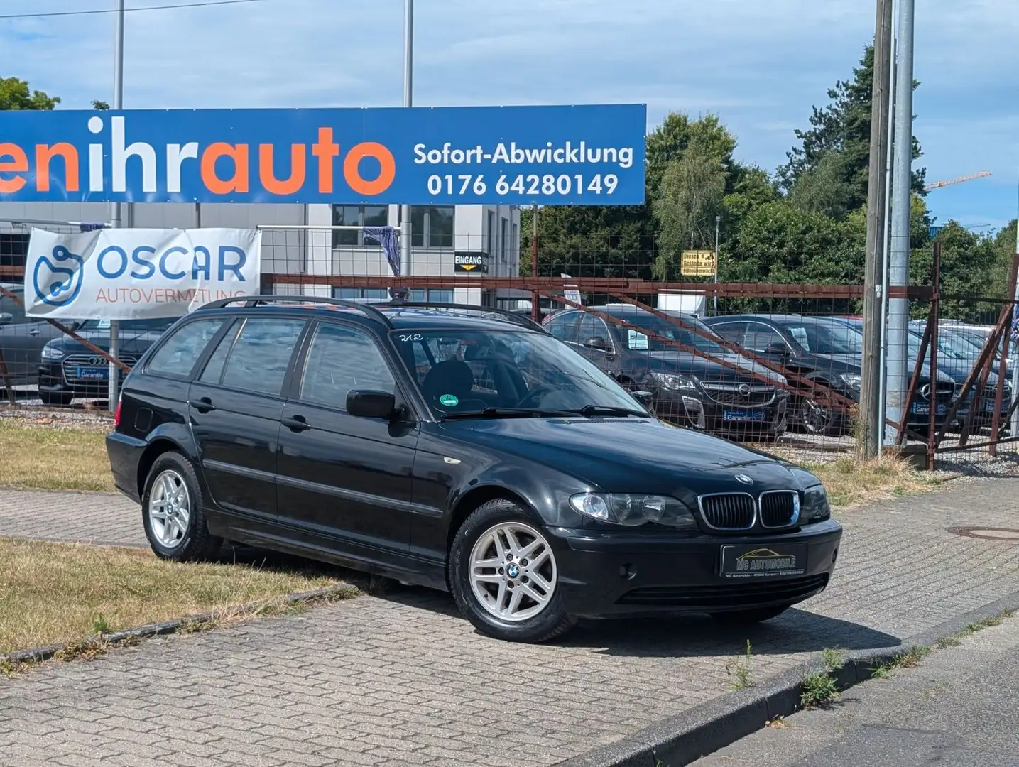 BMW 316 Baureihe 3 Touring 316i*KLIMA*AHK*PDC Schwarz - 2