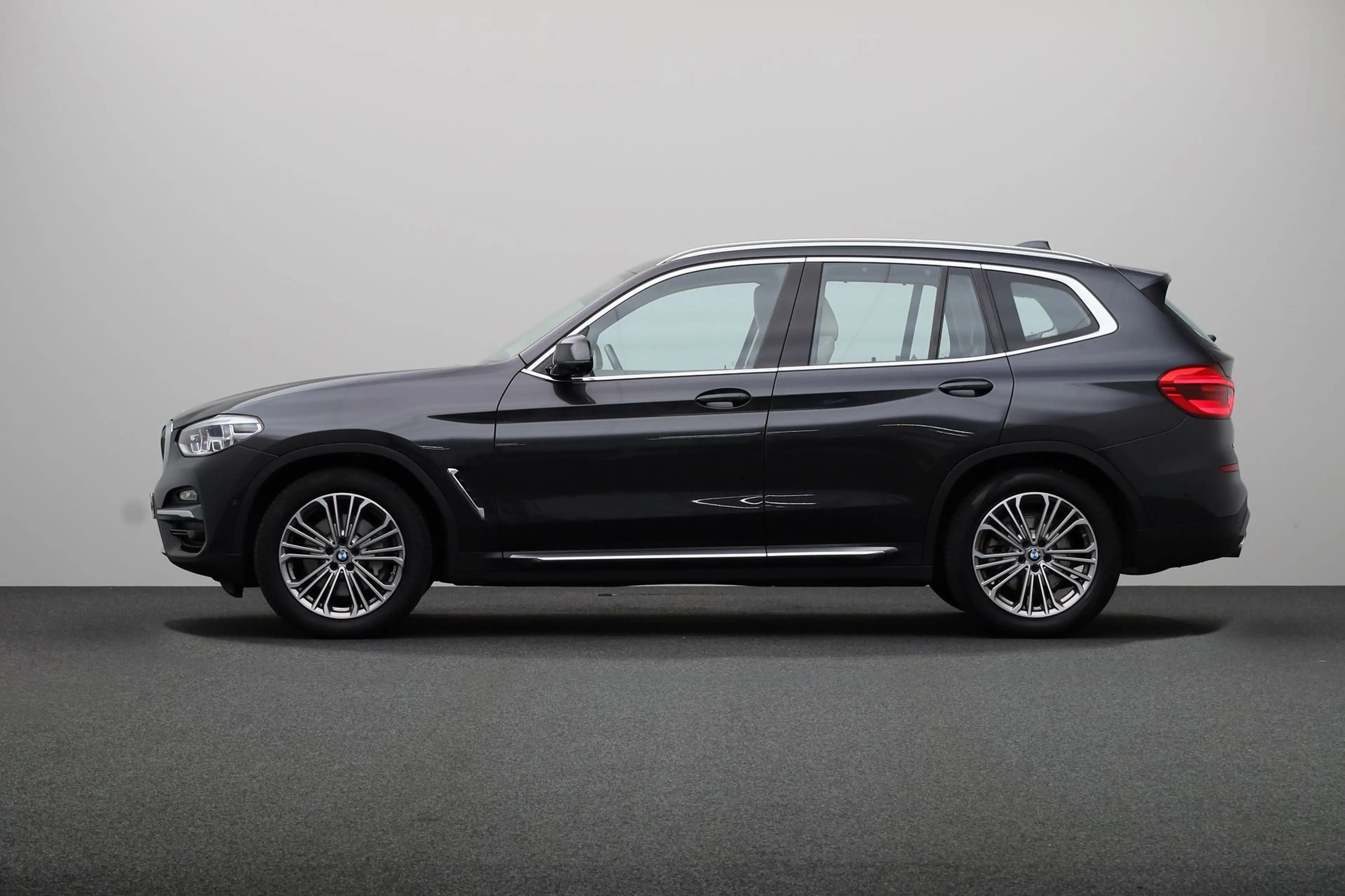 BMW X3 xDrive30i High Executive | Ambiance verlichting | — photo 15