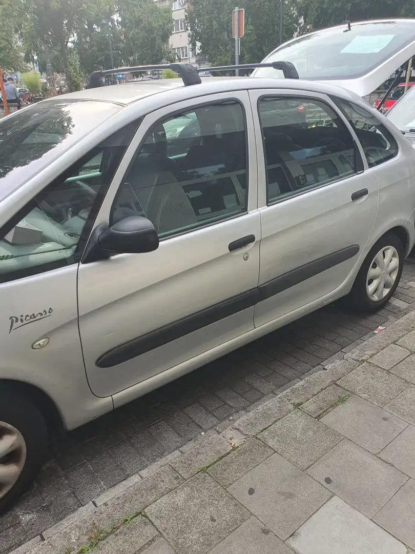 Citroen Xsara Picasso Xsara Picasso 1.6 Gris - 1