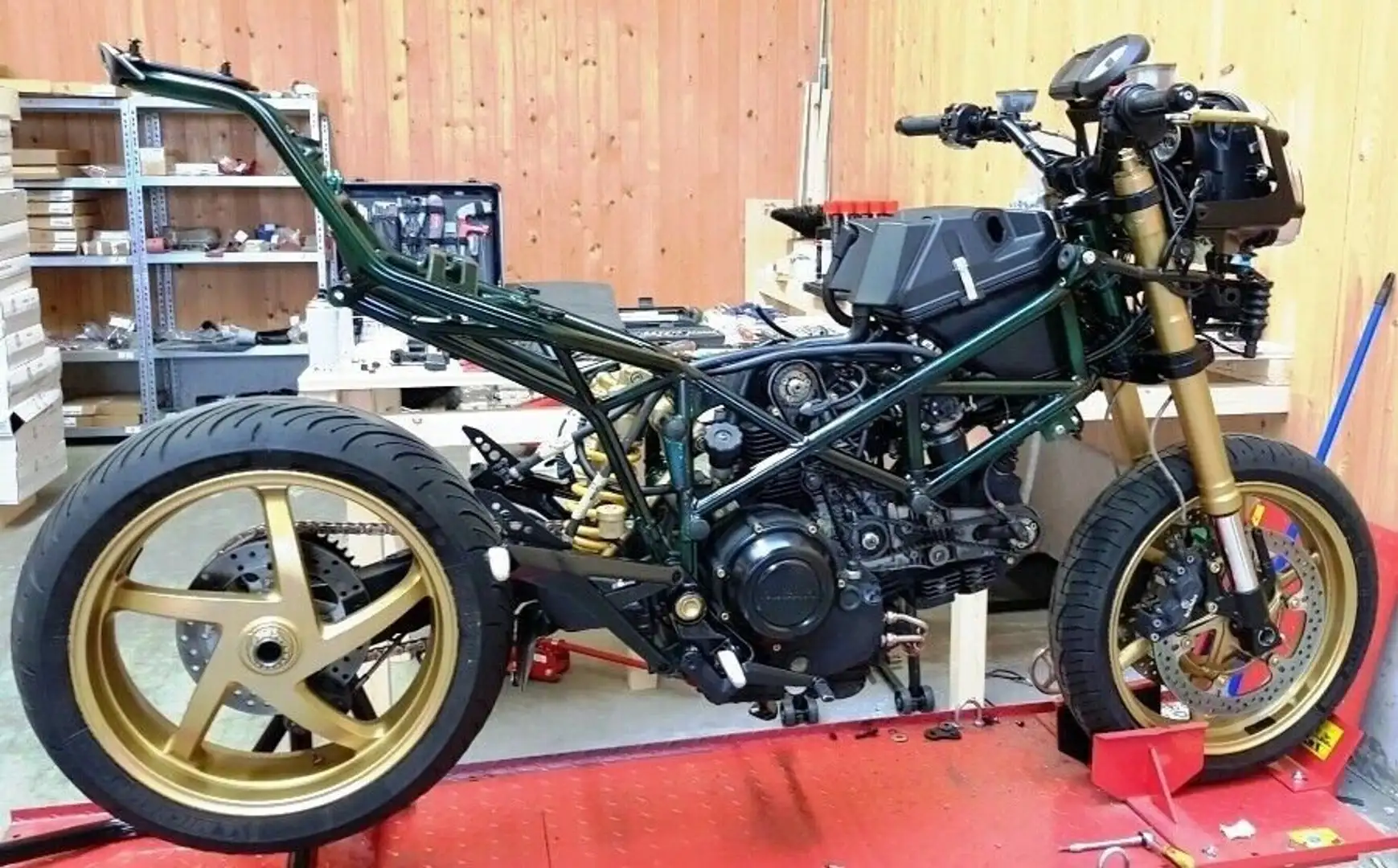 Ducati Multistrada 1000 Vert - 1