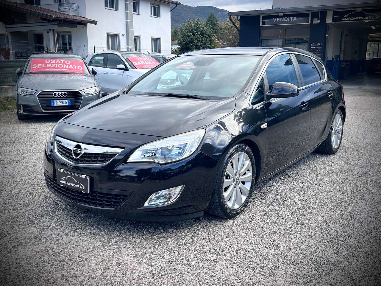 Opel Astra 5p 1.6 Cosmo- UNIPROPRIETARIO