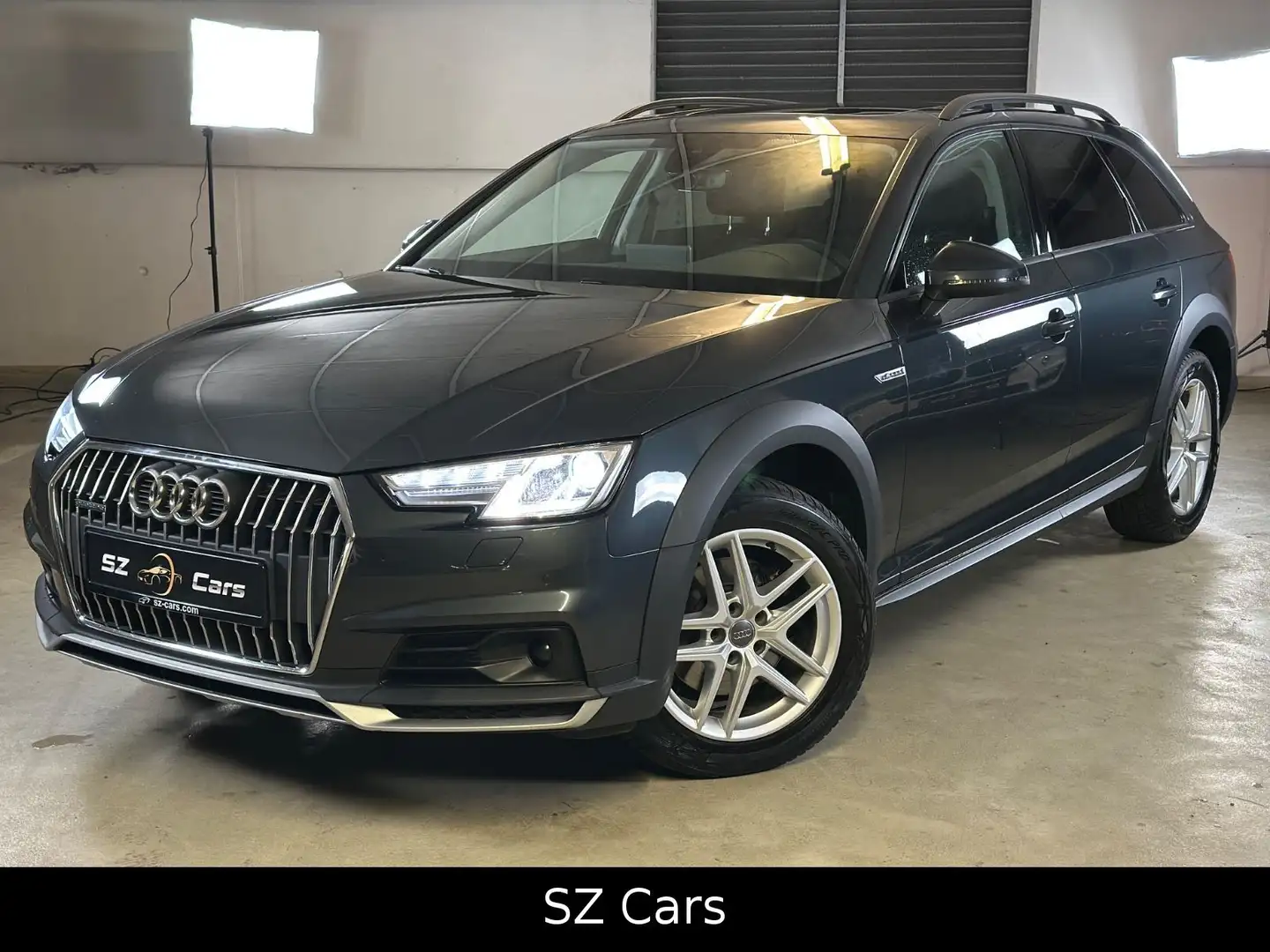 Audi A4 allroad quattro**AUT*ACC*PANO*LED*SHZ Grau - 1