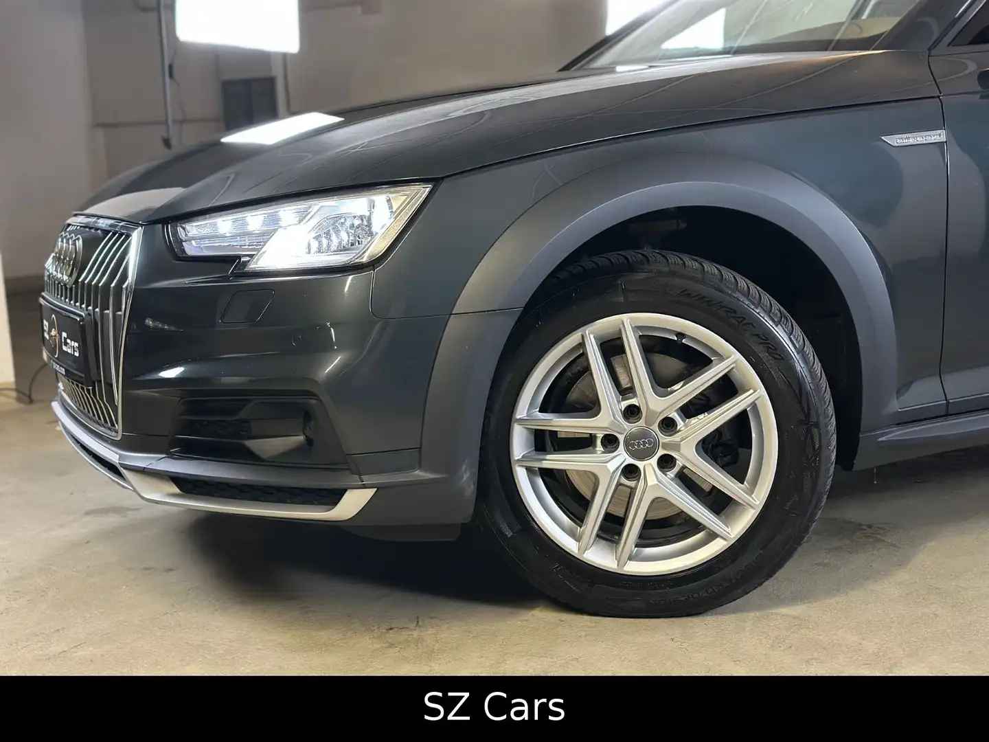 Audi A4 allroad quattro**AUT*ACC*PANO*LED*SHZ Grau - 2
