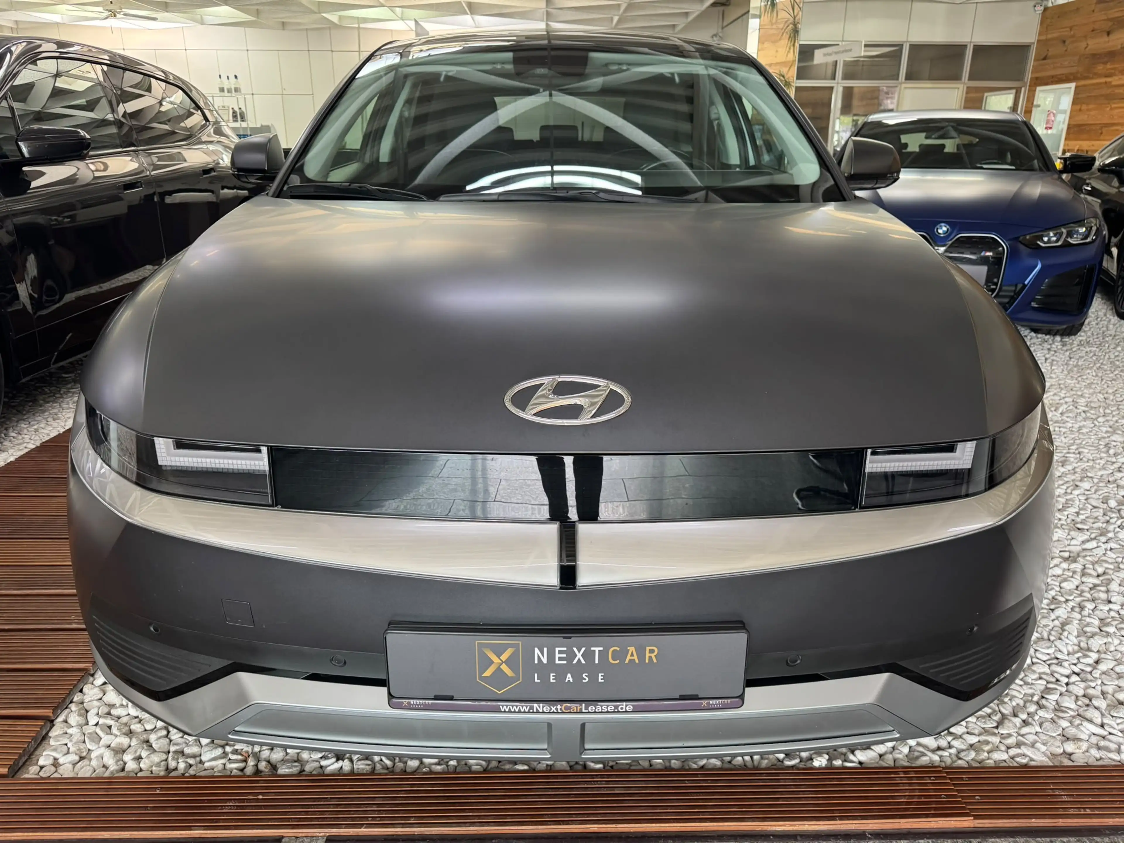 Hyundai IONIQ 5 Techniq 4WD Pano 20Zoll Werksgarantie — photo 2