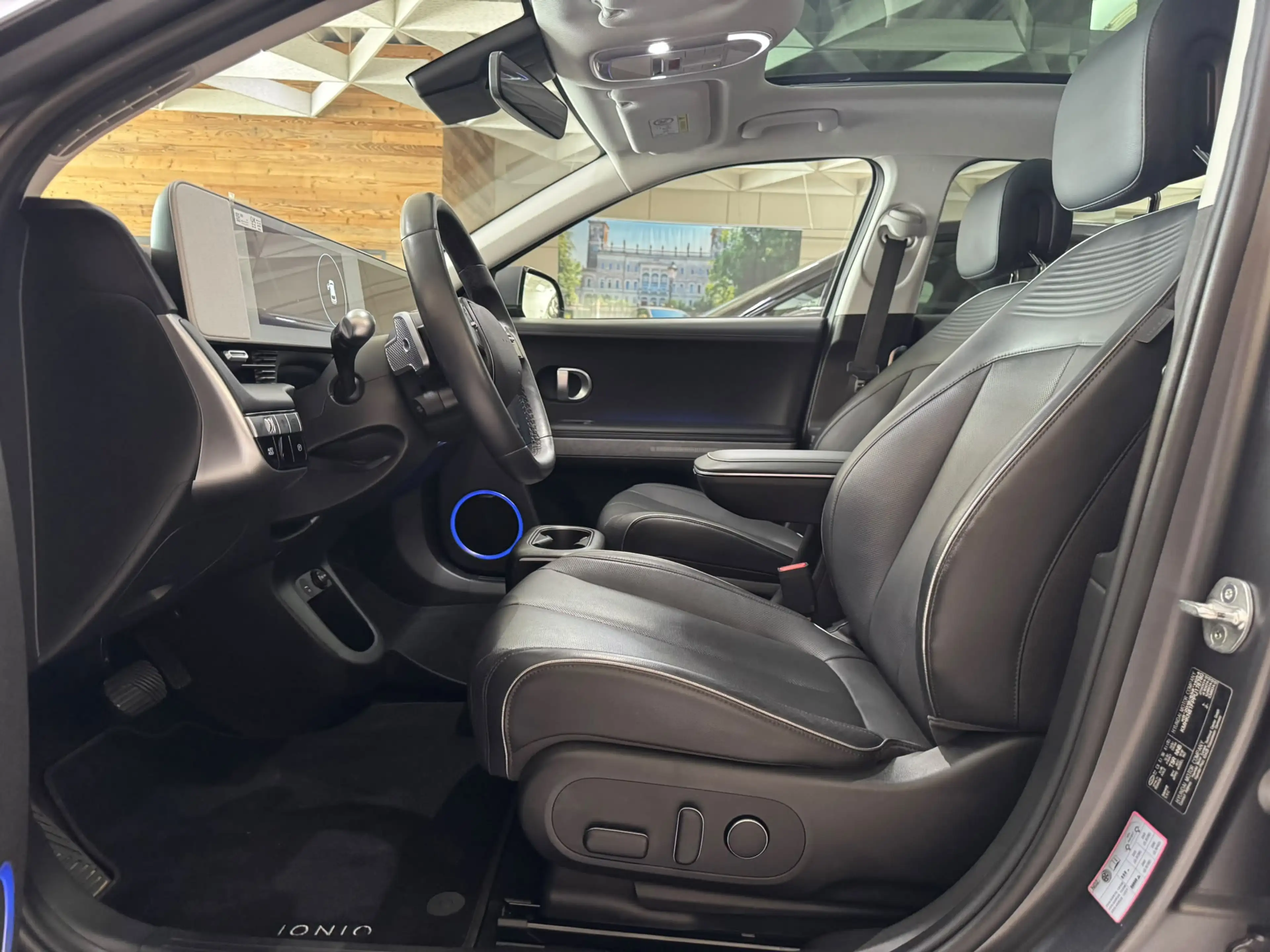 Hyundai IONIQ 5 Techniq 4WD Pano 20Zoll Werksgarantie — photo 8
