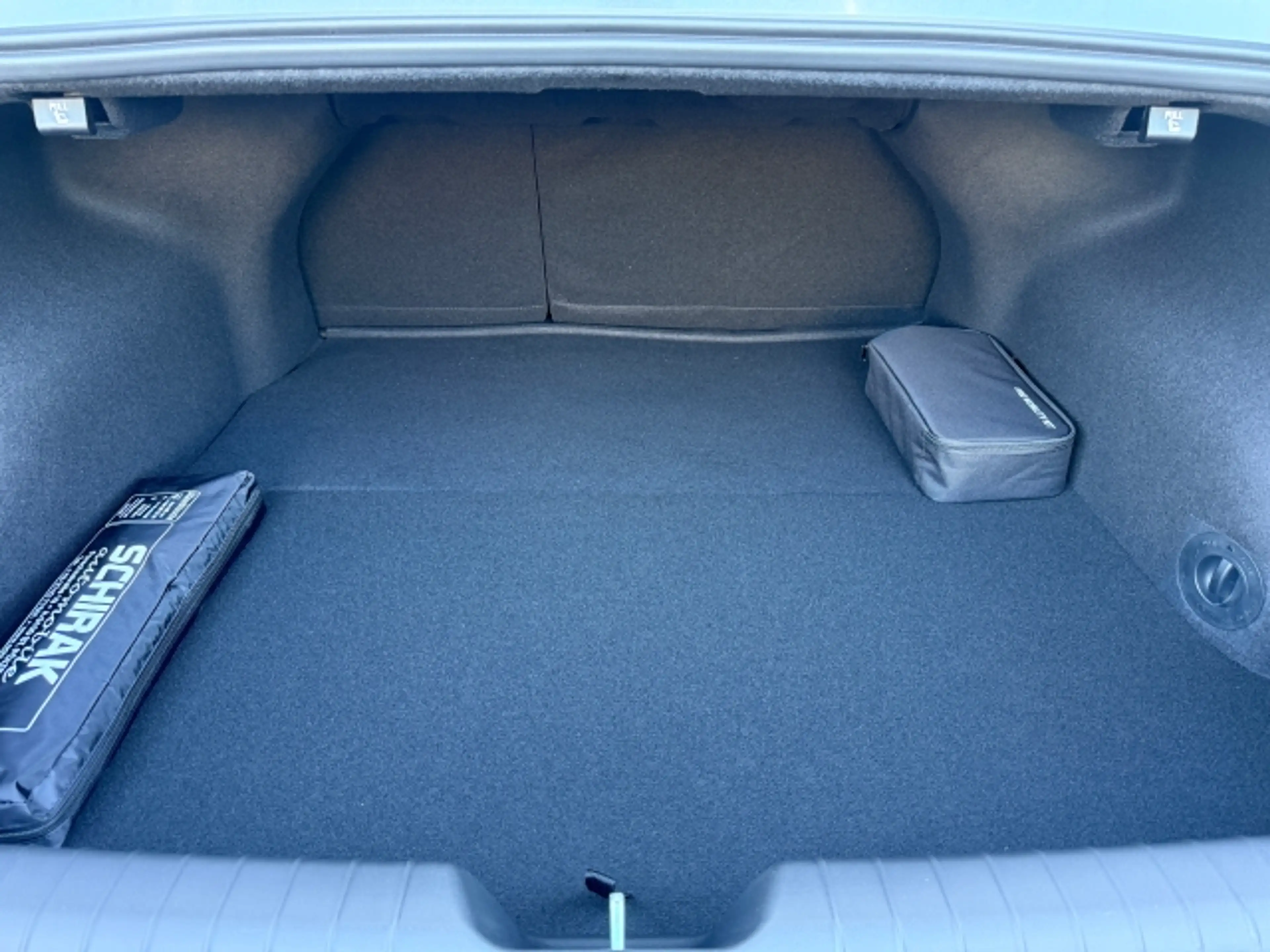 Hyundai IONIQ 6 Comfort Line — photo 6