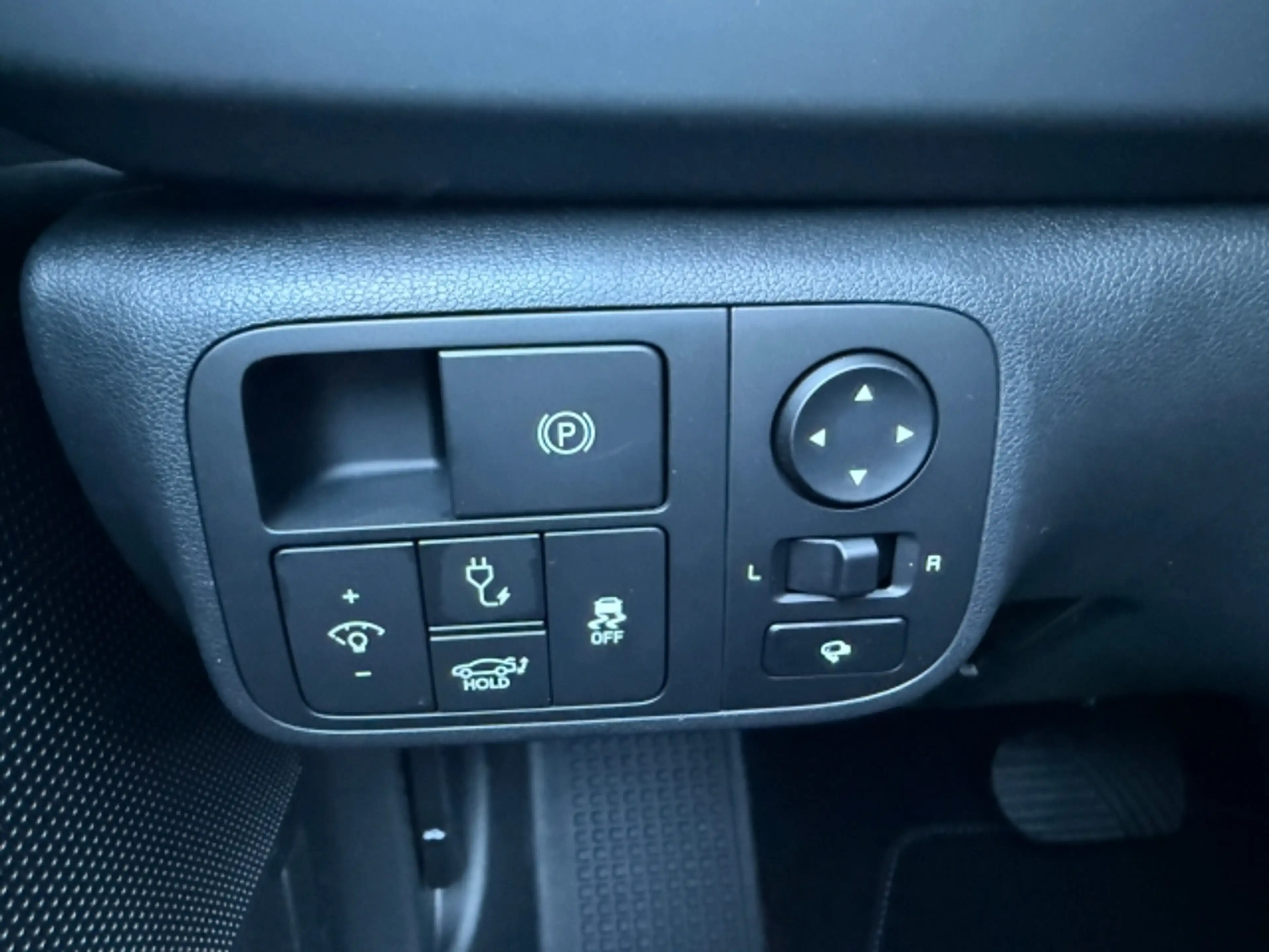 Hyundai IONIQ 6 Comfort Line — photo 13