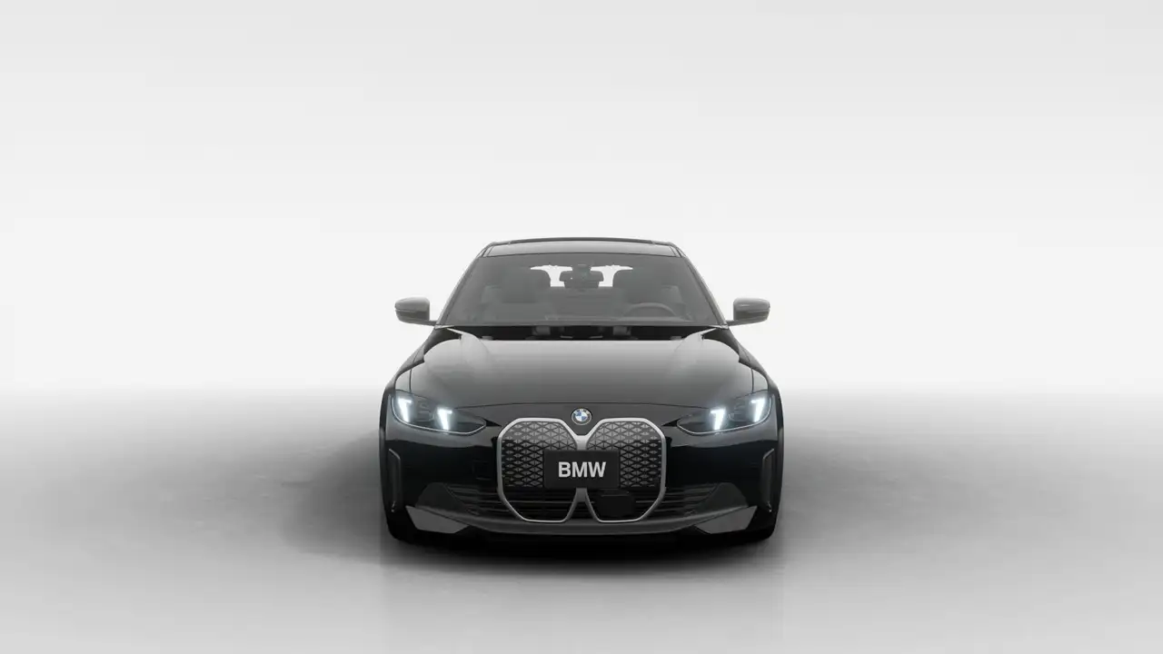 BMW i4 снимка BMW i4