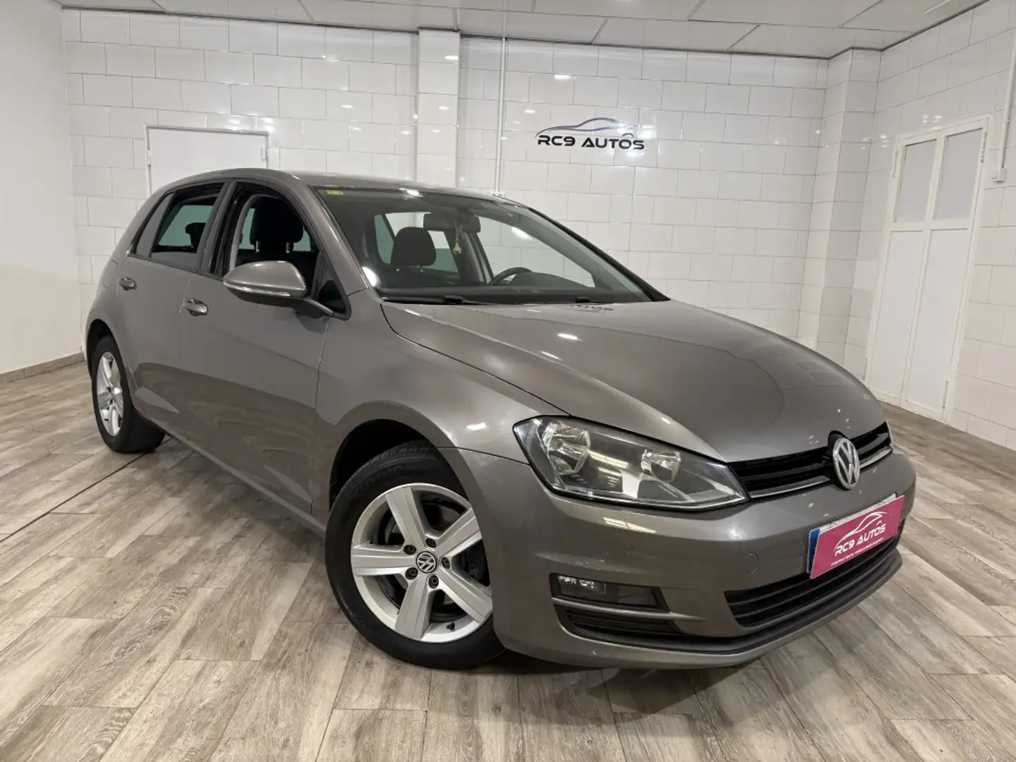 Volkswagen Golf 1.6TDI CR BMT Advance 110 Brun - 1