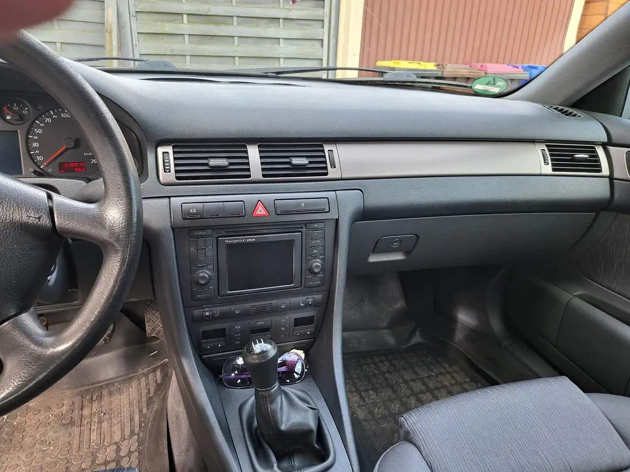 Audi A6 2.4, foto 10
