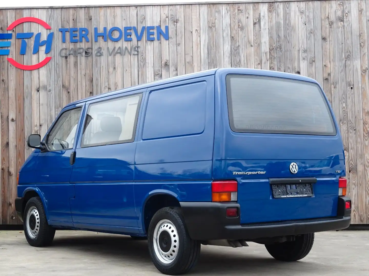 Volkswagen T4 2.5 TDi Doppelkabine 5-Sitzer 65KW Euro 3 Blauw - 2