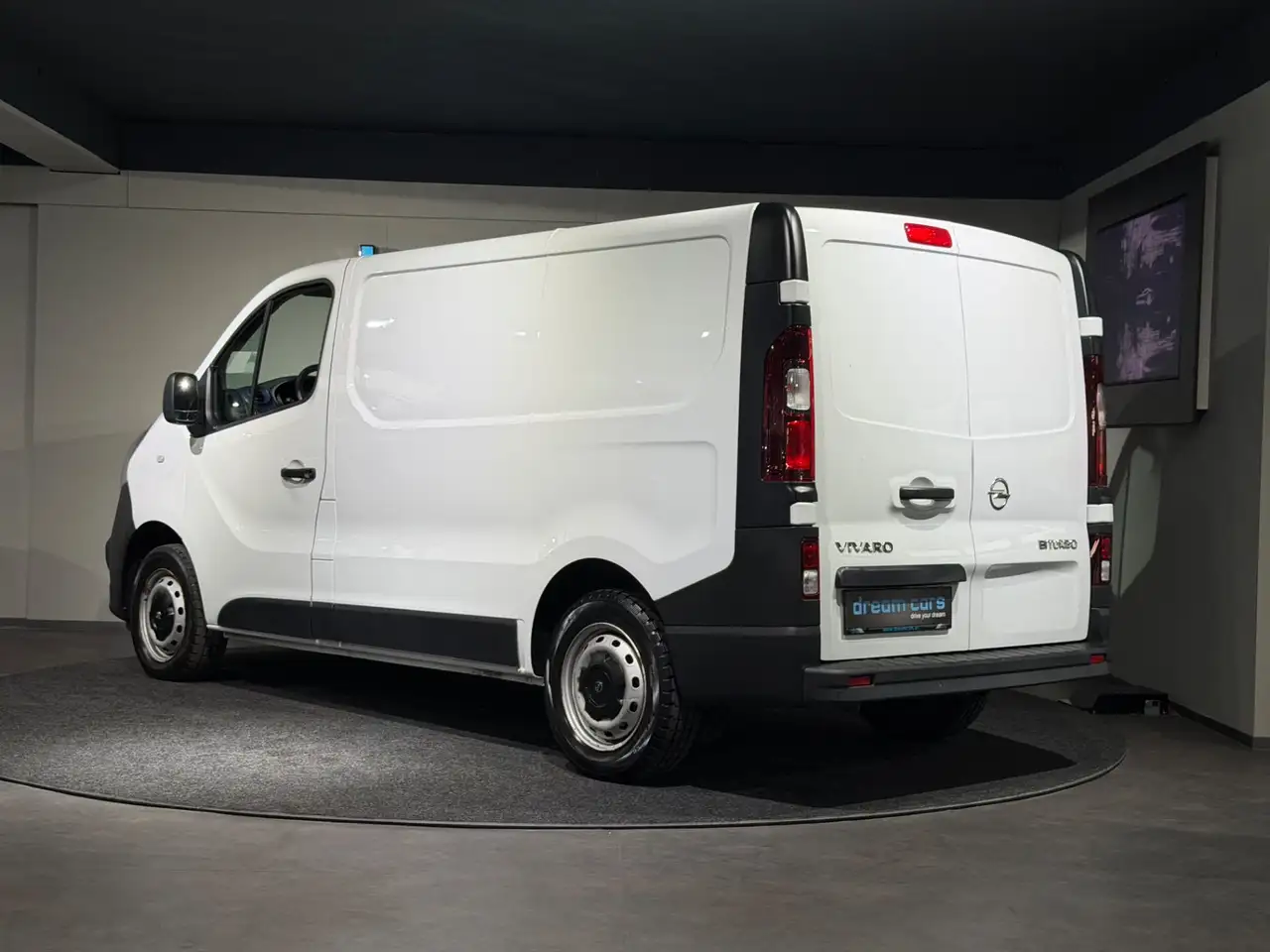 Opel Vivaro Kasten L1H1 2,7t Bild 15