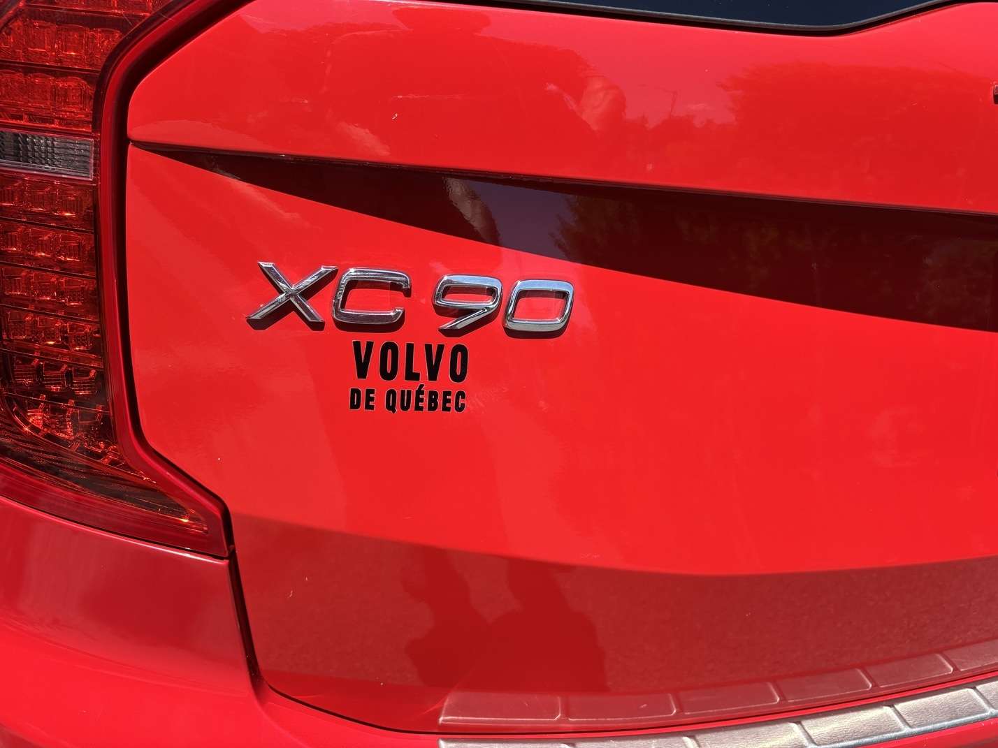 2017 Volvo XC90 AWD 5dr T6 R-Design 7-Passenger alt 5