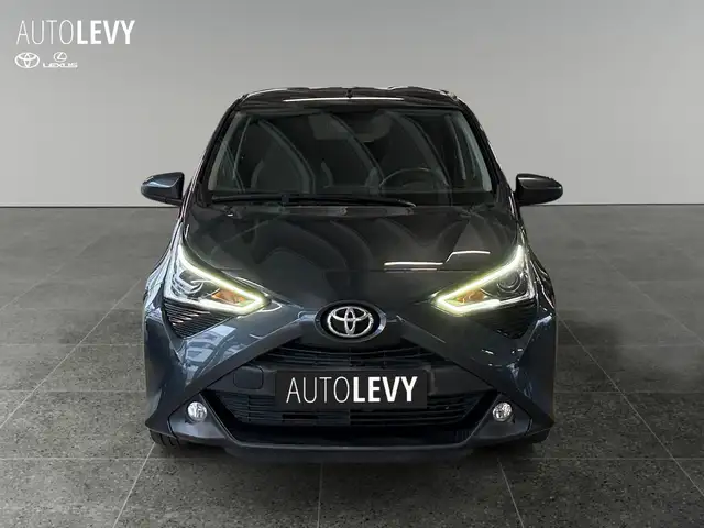 Toyota Aygo view 9