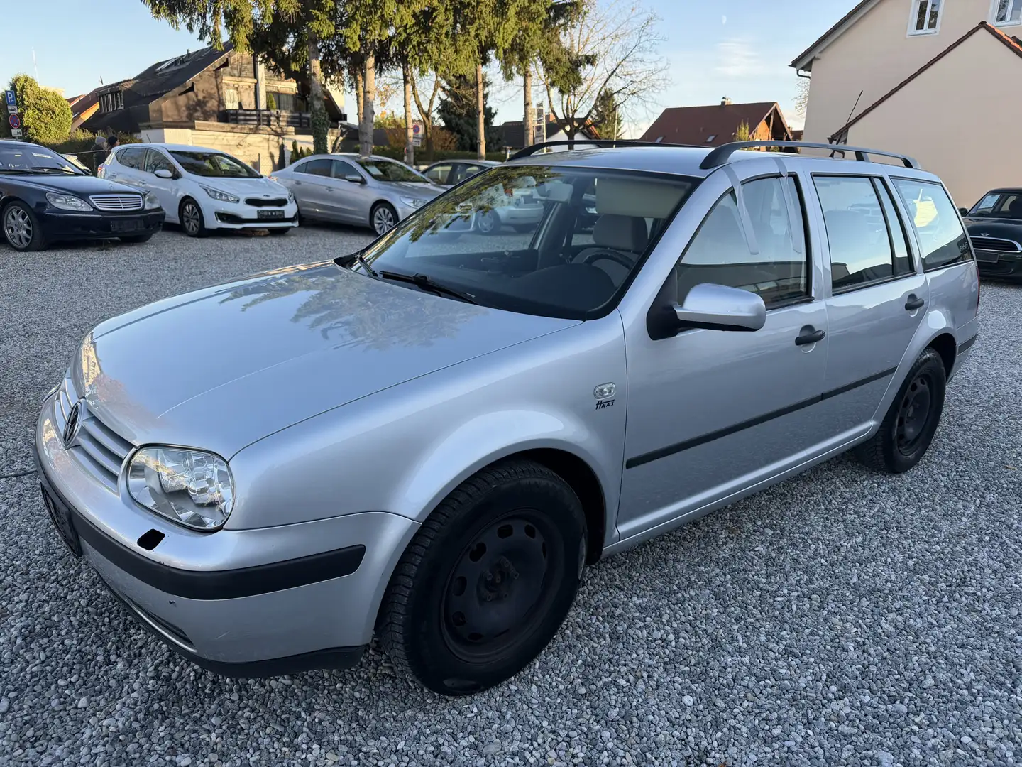 Volkswagen Golf COMFORTLINE+FENSTERHEBER DEFEKT+KLIMA+PDC Argent - 1