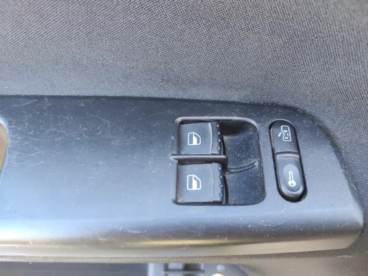 Volkswagen Passat 1.6, foto 12