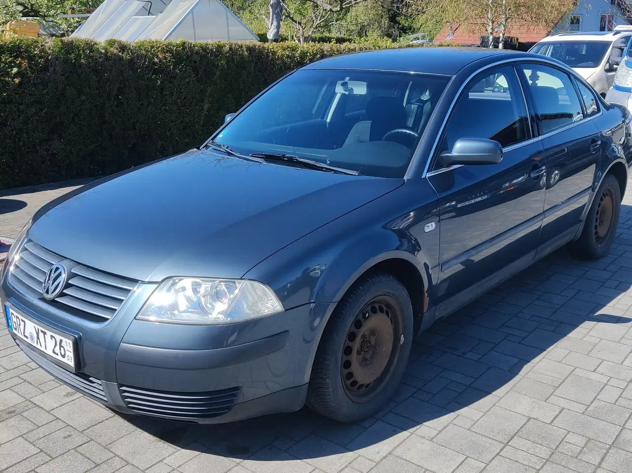 Volkswagen Passat 1.6, foto 1